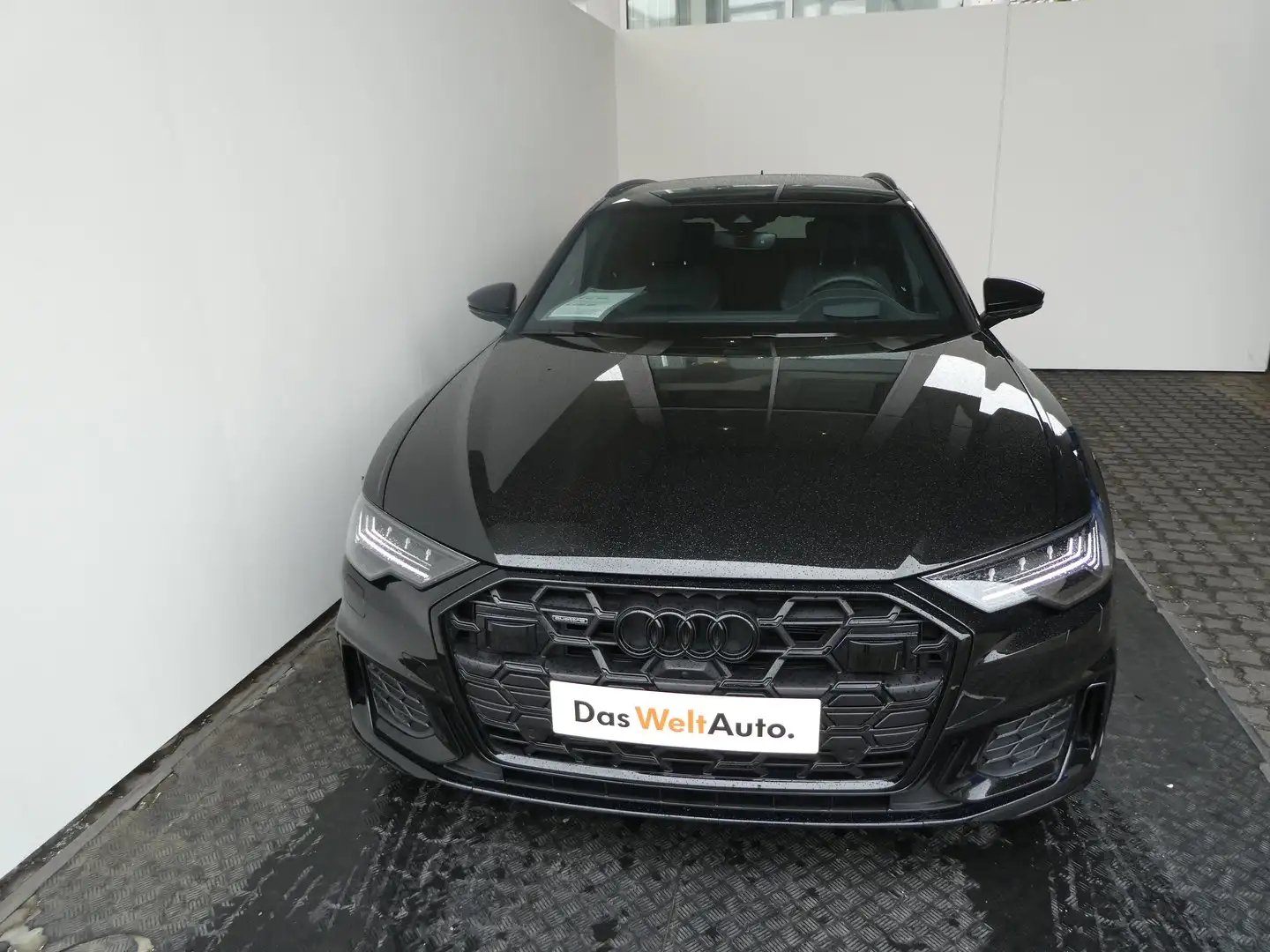 Audi A6 55 TFSI e quattro S line Noir - 2