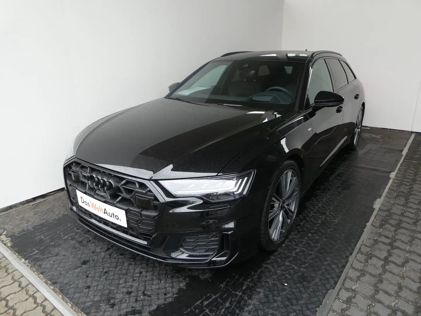 Audi A6 55 TFSI e quattro S line Noir - 1