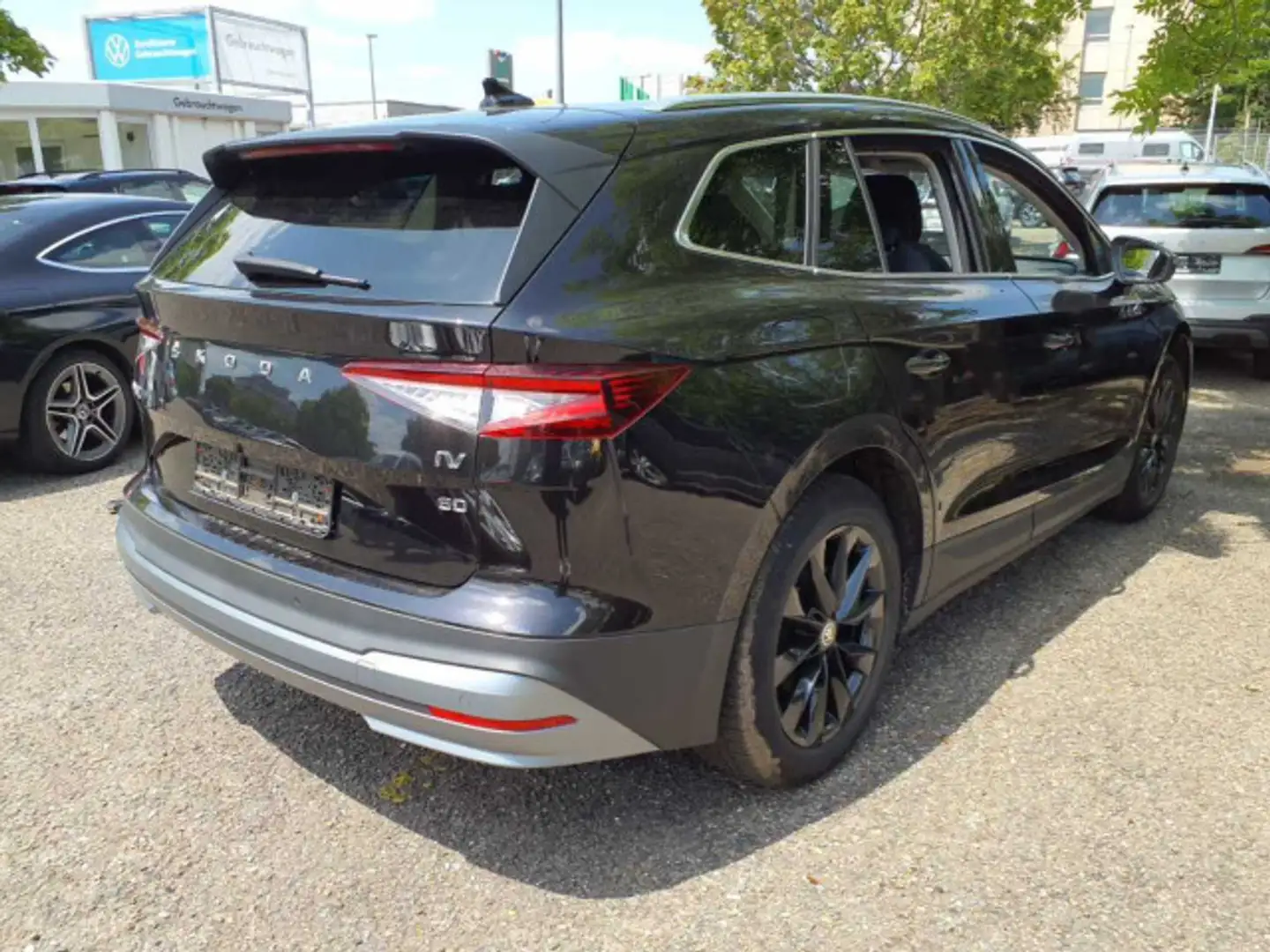 Skoda Enyaq 60 Wärmep+LED+ACC+Navi+App+Kamera+Sitzhz+2 Schwarz - 2