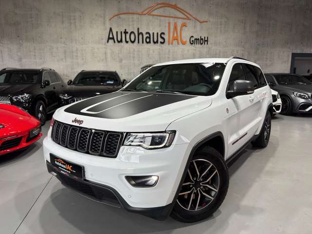 Imagine Jeep Grand Cherokee 3.0 CRD Trailhawk/SHZ/NAVI/LED
