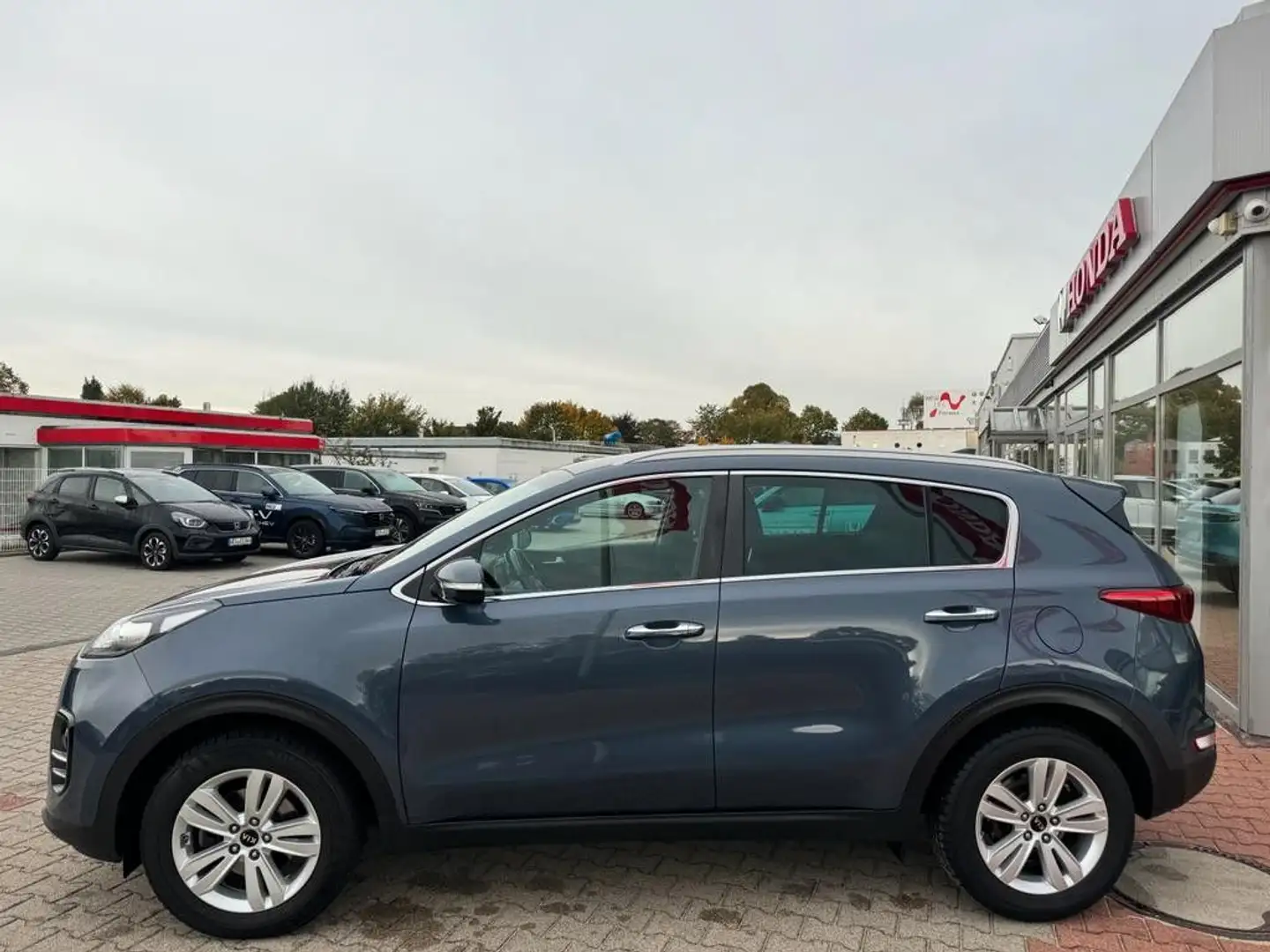 Kia Sportage Dream Team 'AUSTAUSCHMOTOR' Blau - 2