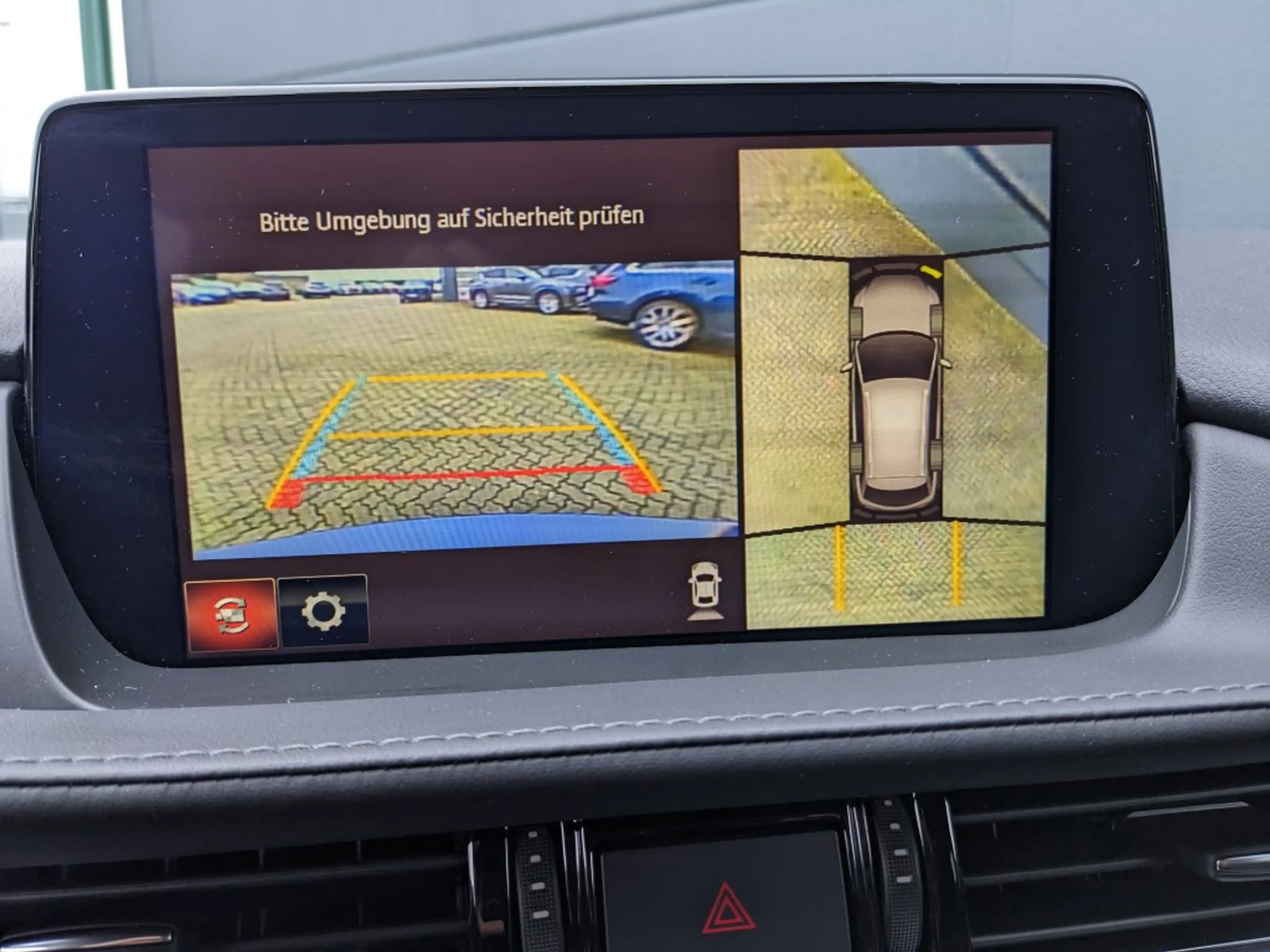Mazda 6 Kombi 2.5l Takumi GSD AHK Nappaleder Bose — photo 12