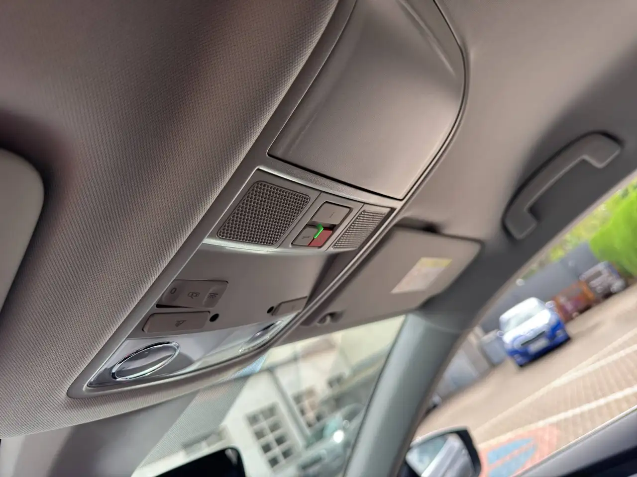 Skoda Karoq Selection 1,5 TSI DSG AHK, RKF, миниатюра 17