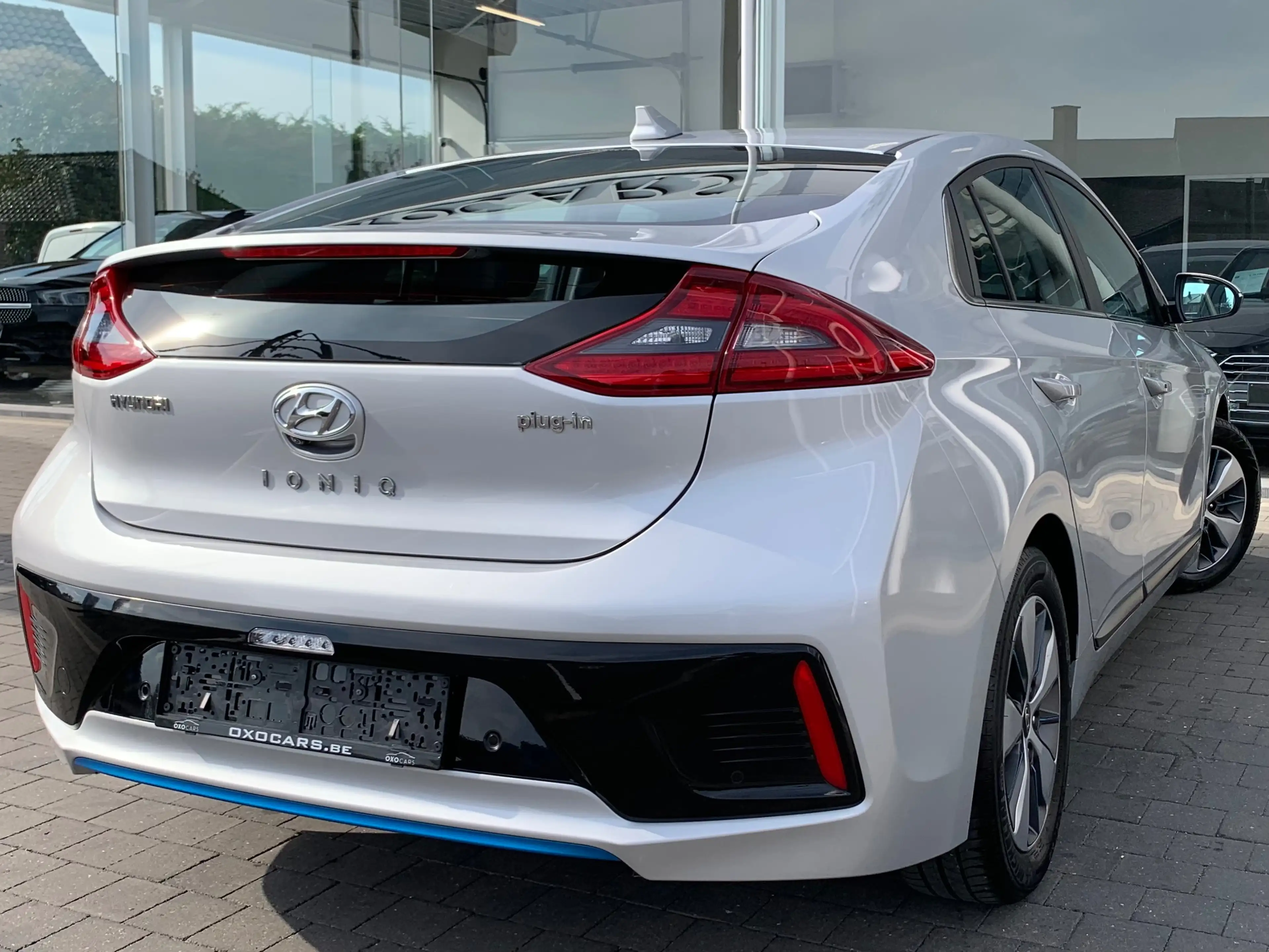 Hyundai IONIQ 1.6 PHEV / PLUG IN HYBRID / Gps / Cruise / Camera — photo 5
