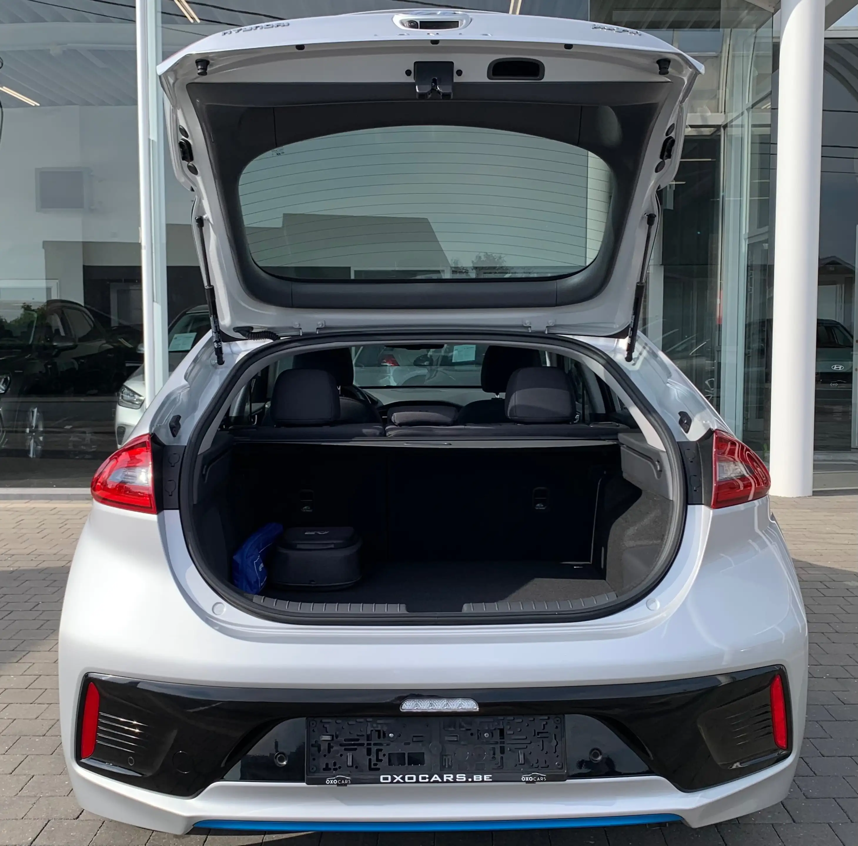 Hyundai IONIQ 1.6 PHEV / PLUG IN HYBRID / Gps / Cruise / Camera — photo 7