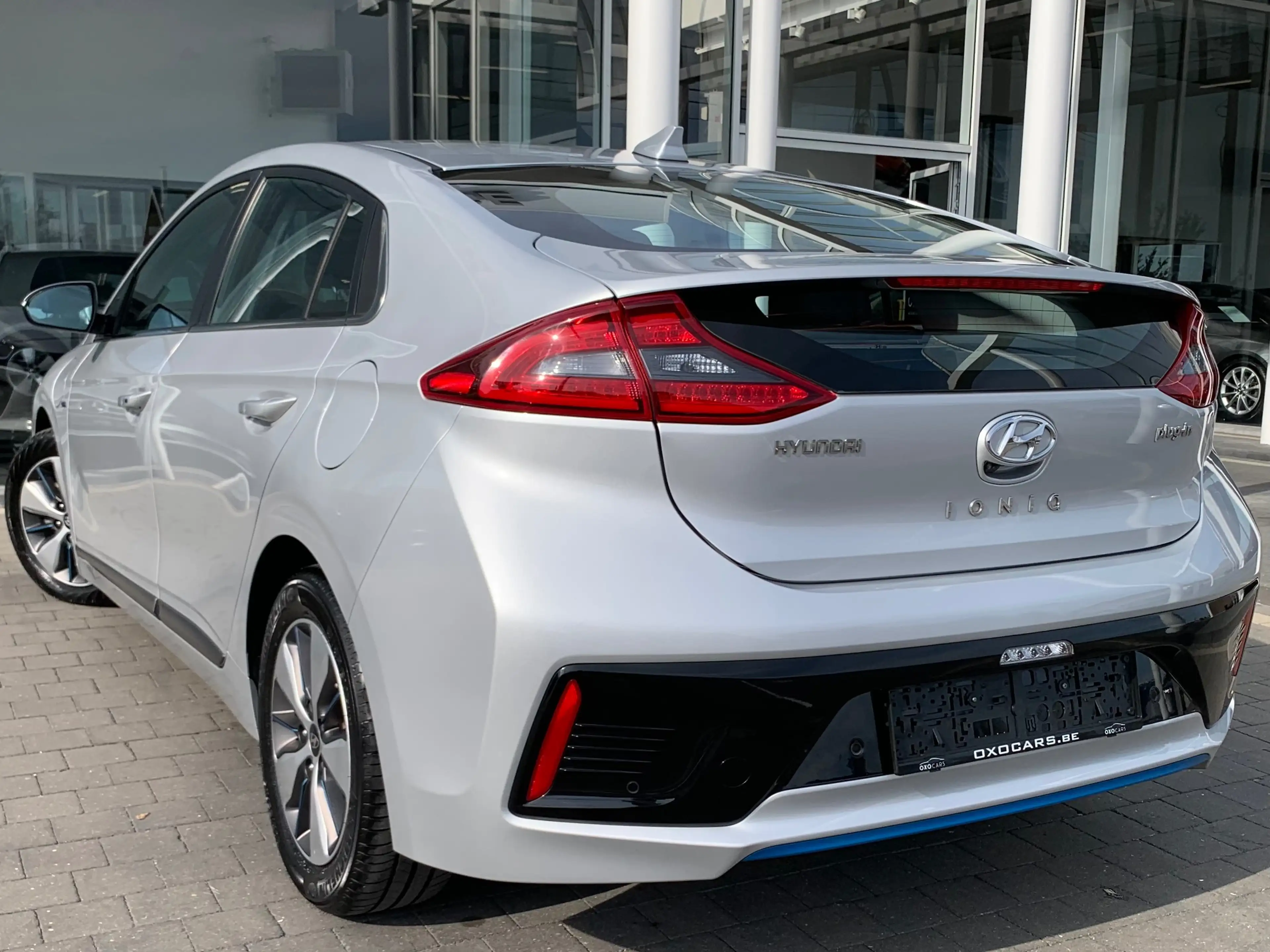 Hyundai IONIQ 1.6 PHEV / PLUG IN HYBRID / Gps / Cruise / Camera — photo 10