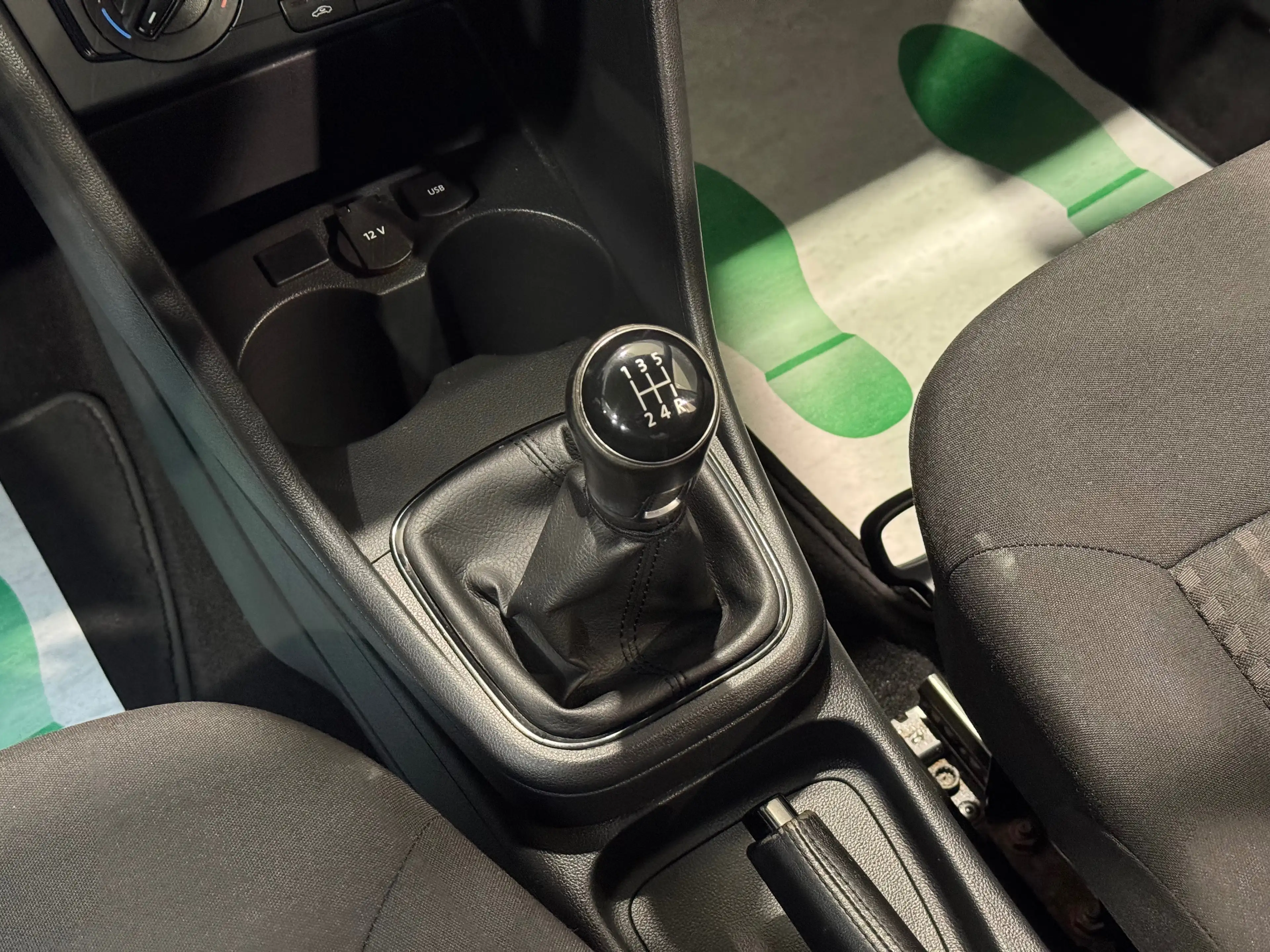 Volkswagen Polo Polo 1.0i Comfortline BMT — photo 13