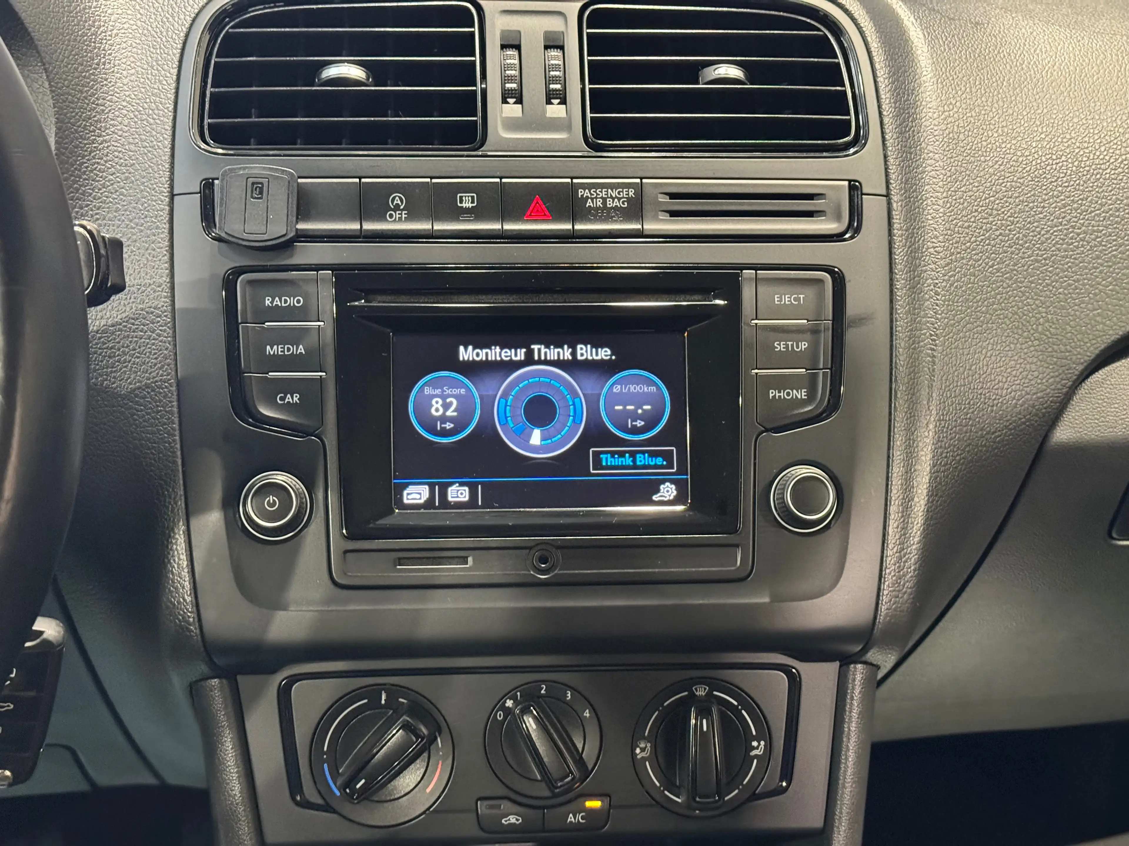 Volkswagen Polo Polo 1.0i Comfortline BMT — photo 15