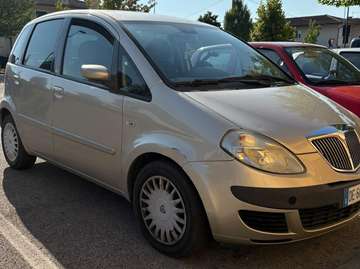 Musa 1.3 mjt Oro