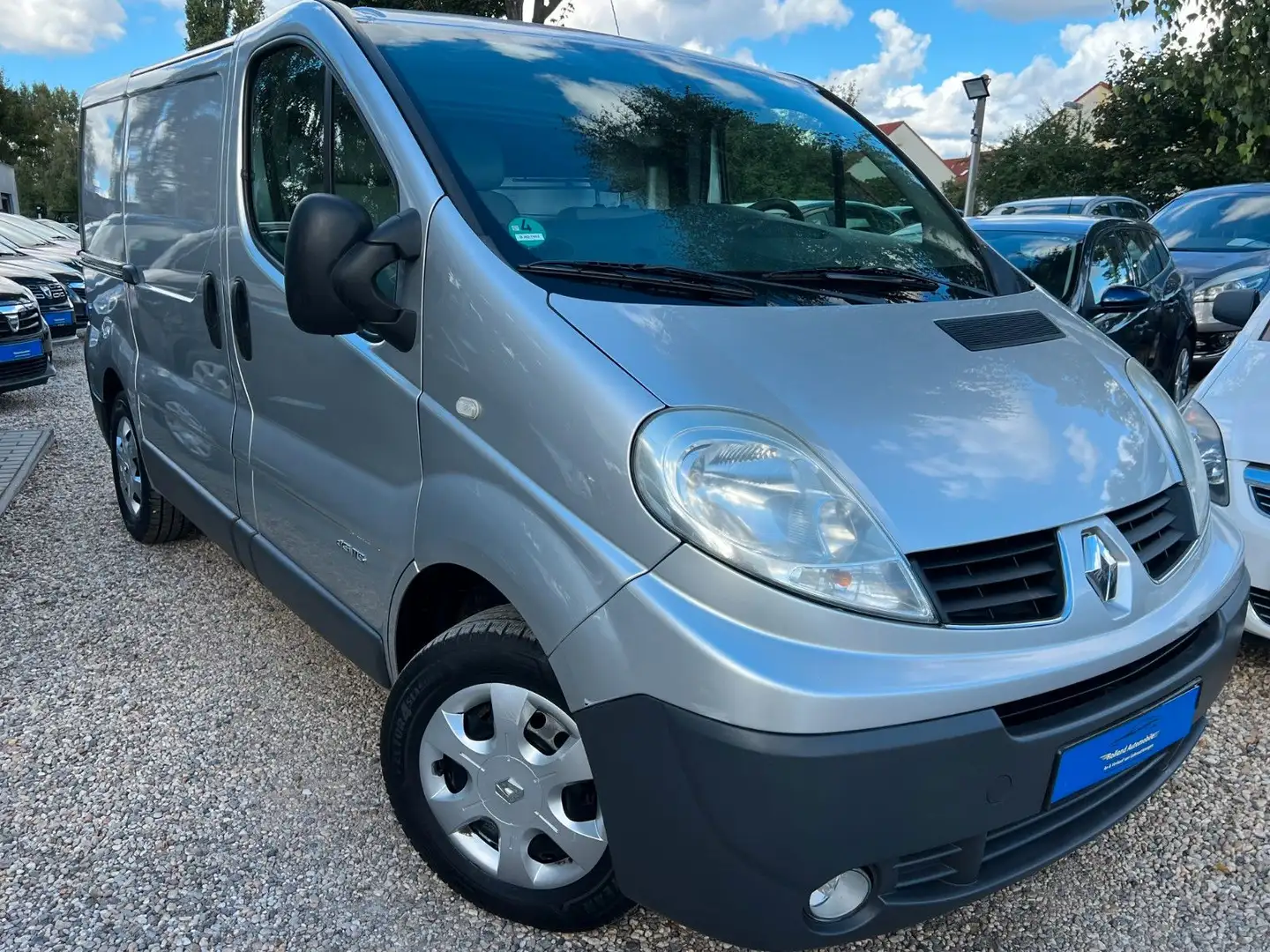 Renault Trafic Kasten*2.HD*Klima*PDC*AHK*TÜV NEU Grau - 1