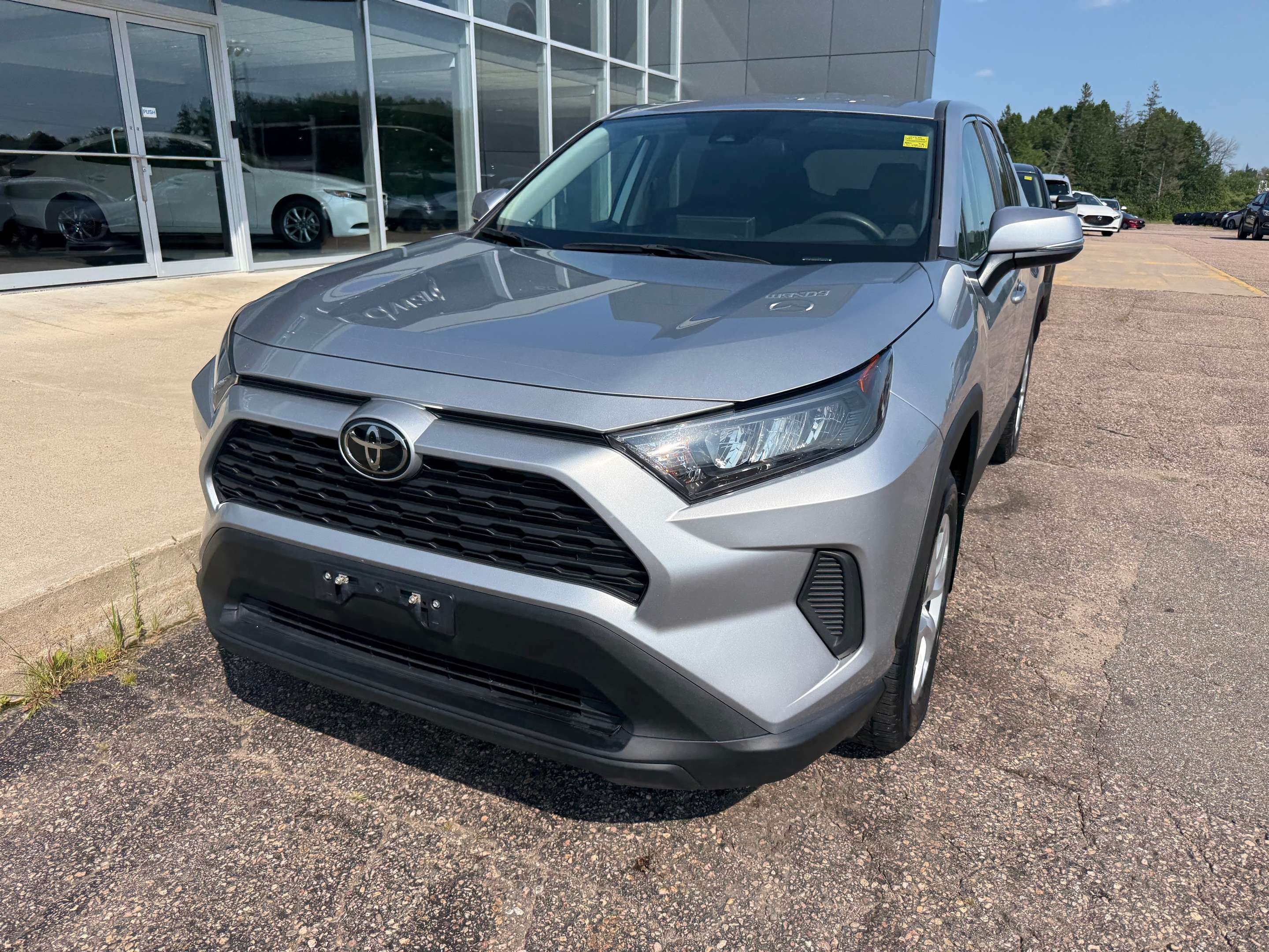 2025 Toyota RAV4 LE — снимка 1