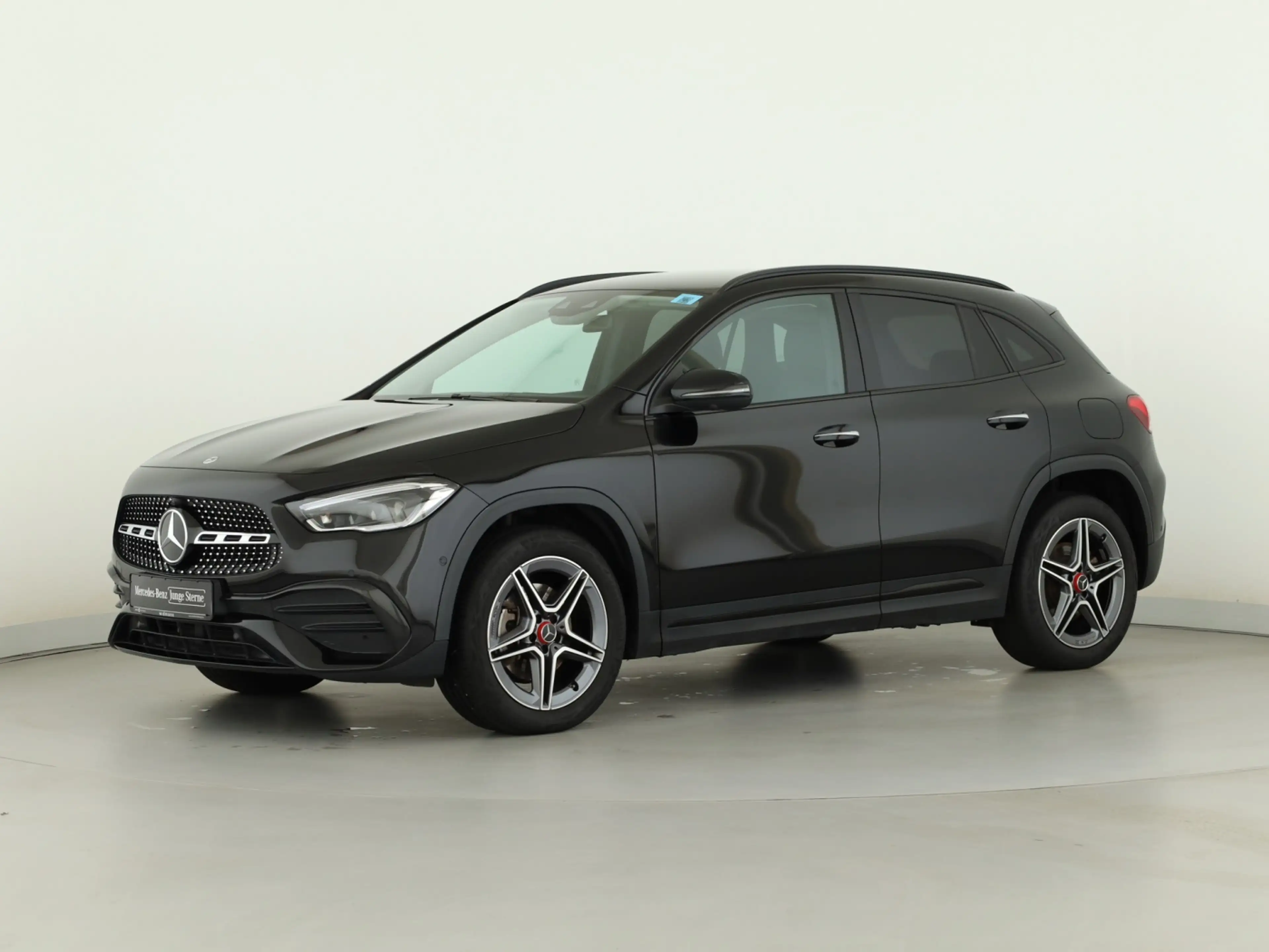 Mercedes-Benz GLA 250 e *AMG Line*Multibeam*AHK*PTS*360°Kamera — photo 5