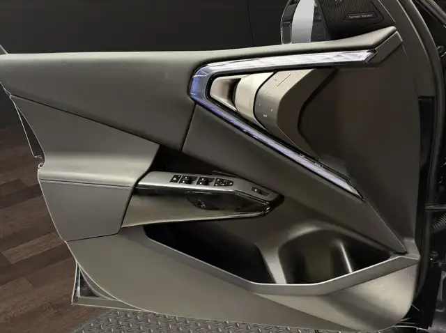BMW X3 view 10