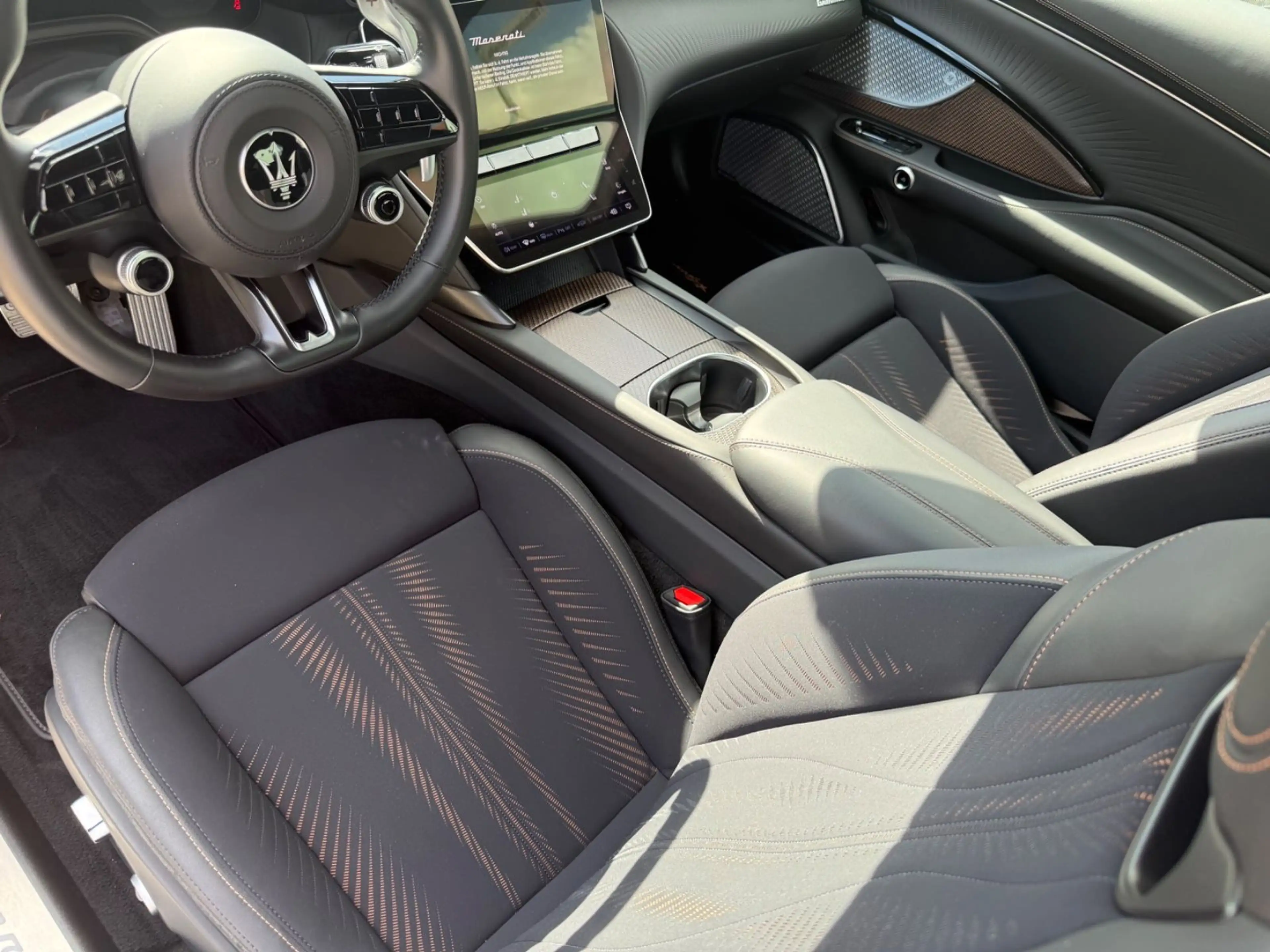 Maserati GranTurismo BEV 92kWh 560kW Folgore Auto AWD — photo 12