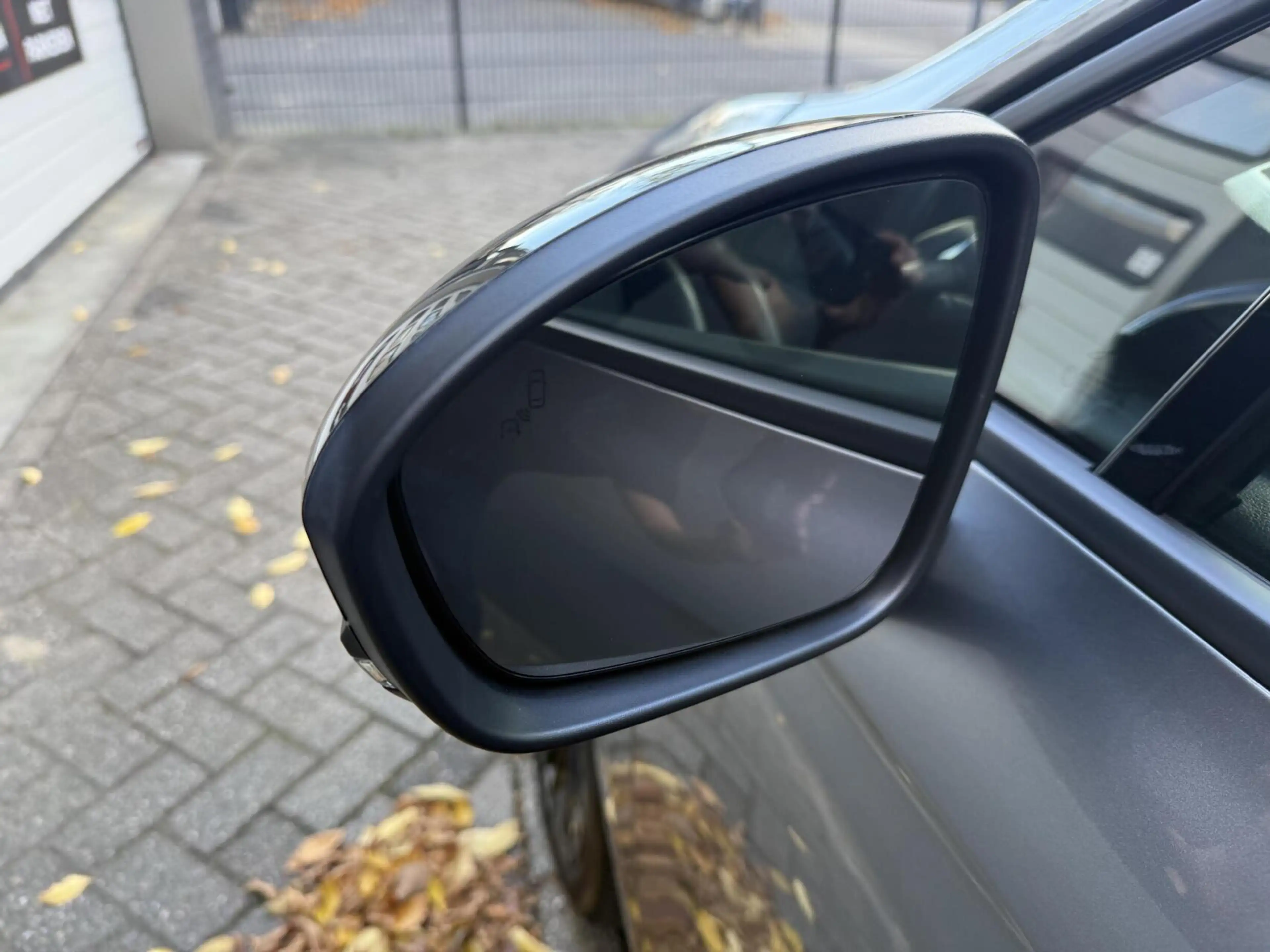 Renault Clio 1.6 E-Tech Full Hybrid 145 esprit Alpine — photo 9
