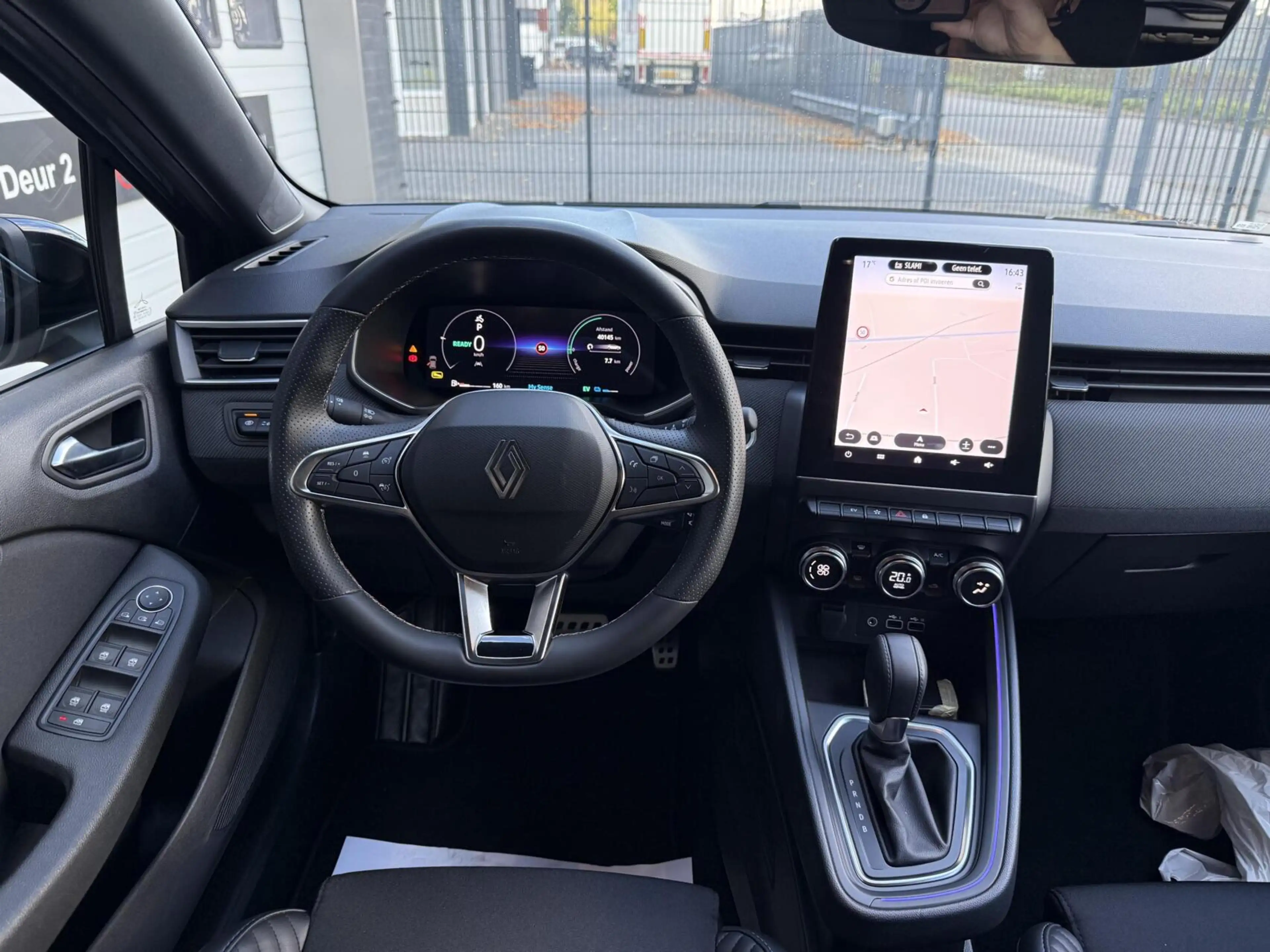 Renault Clio 1.6 E-Tech Full Hybrid 145 esprit Alpine — photo 6