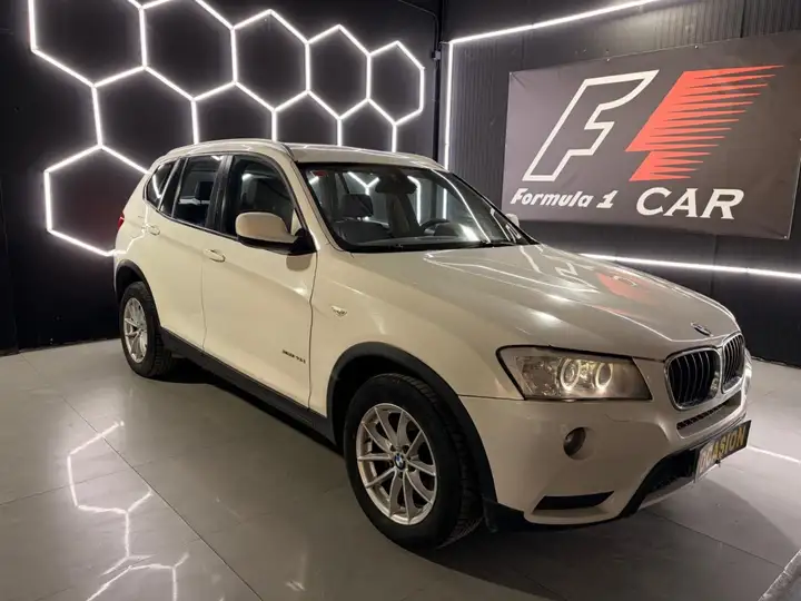 BMW X3 xDrive 20d Essential Edition (F25) 2012