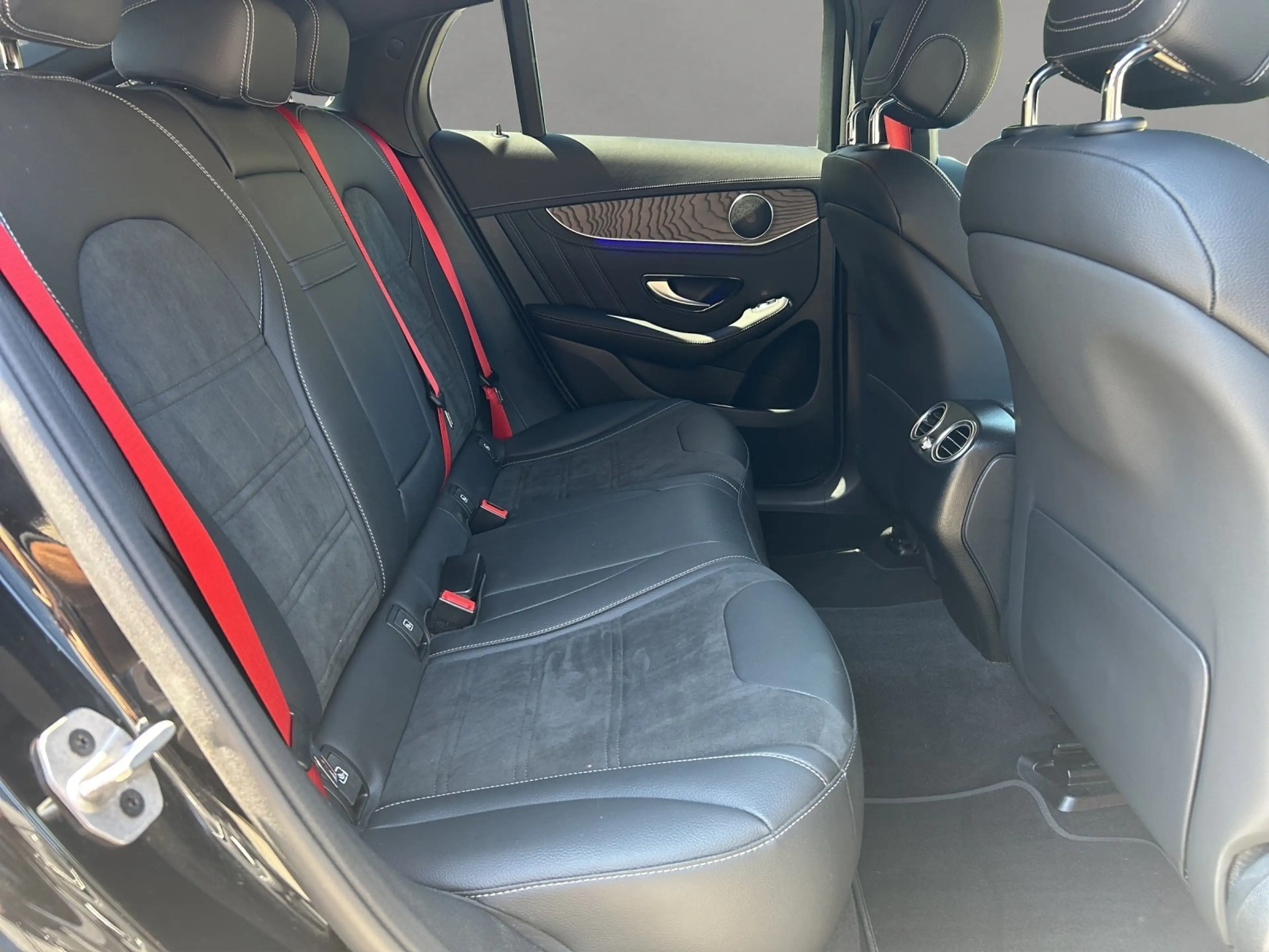 Mercedes-Benz GLC 63 AMG GLC 63 S AMG Cpé DISTRO digiTacho AERO Perf.AGA — photo 9