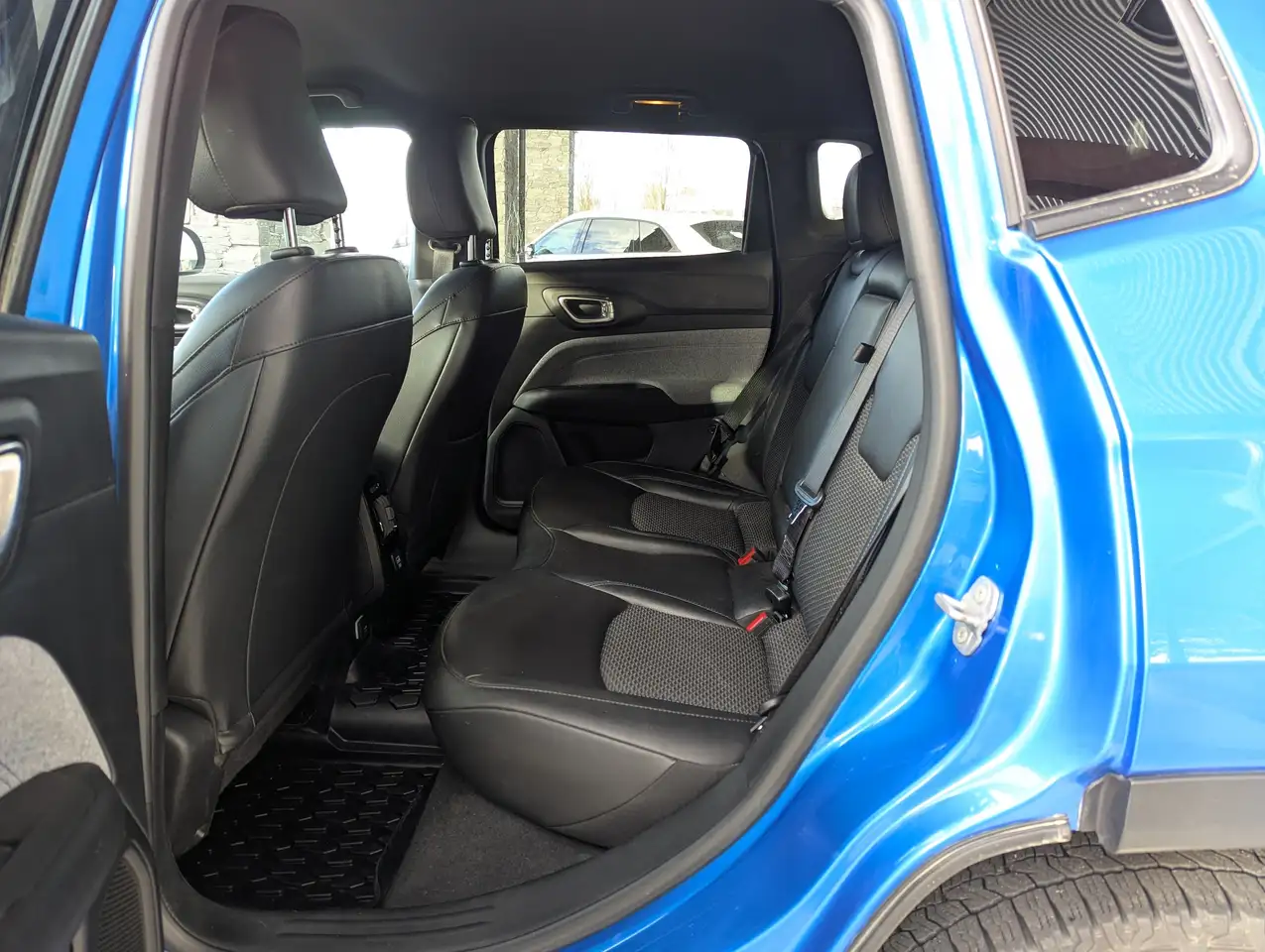 Jeep Compass снимка Jeep Compass