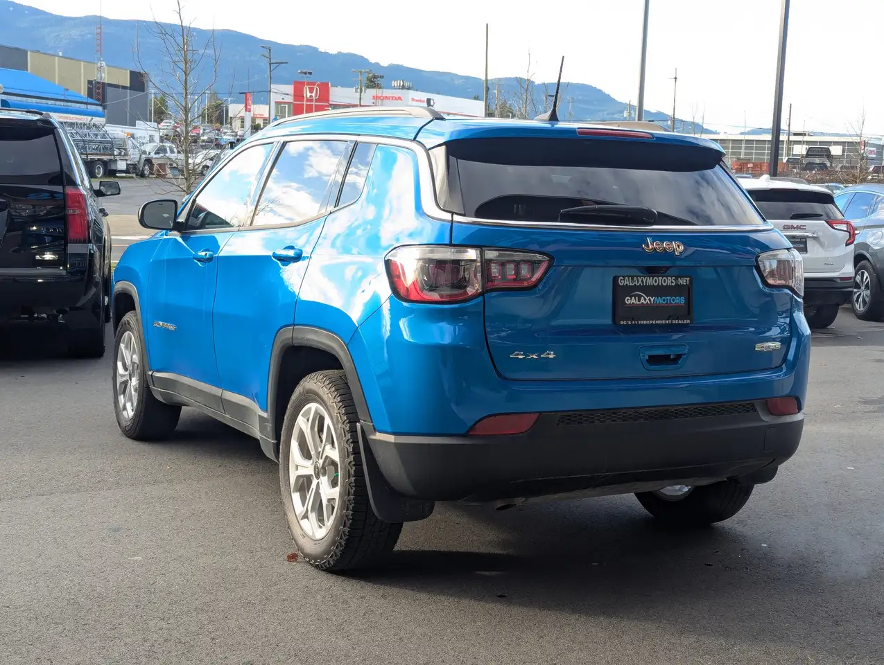 Jeep Compass снимка Jeep Compass