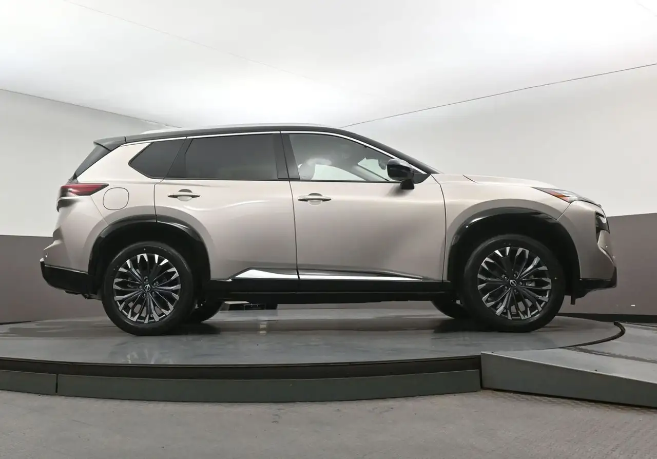 Nissan Rogue photo Nissan Rogue