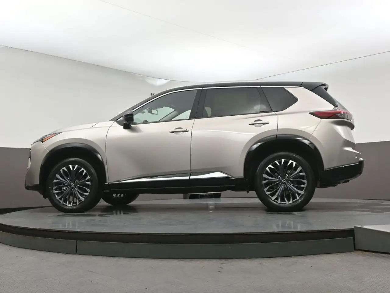 Nissan Rogue photo Nissan Rogue