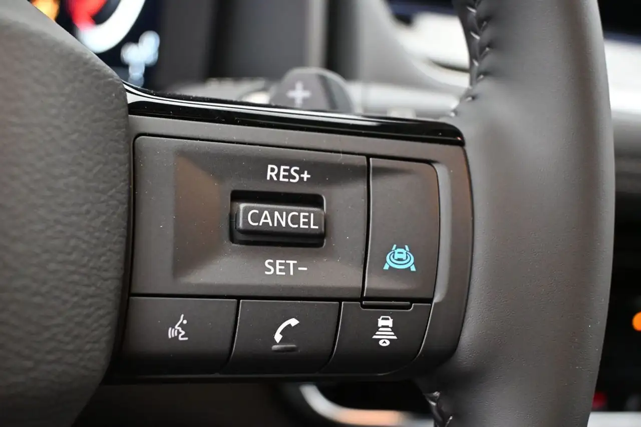 Nissan Rogue photo Nissan Rogue