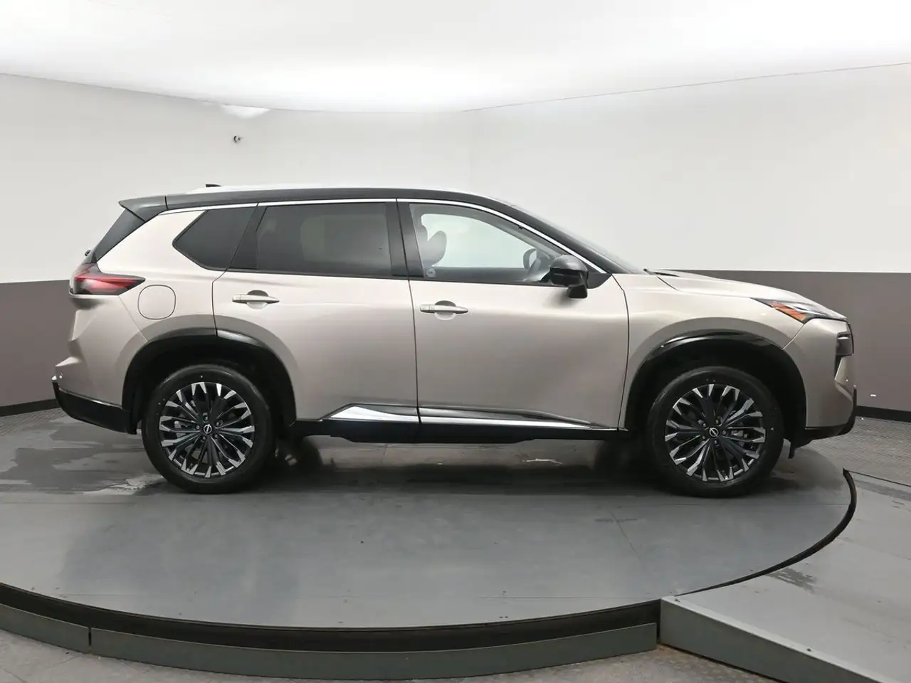 Nissan Rogue photo Nissan Rogue