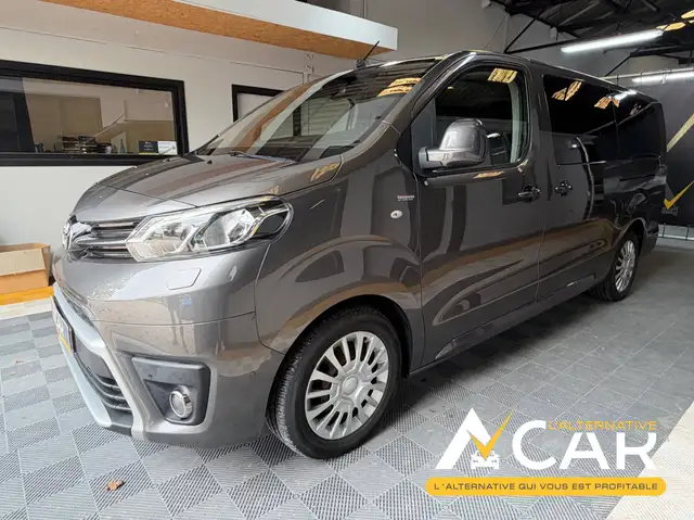 Toyota Proace Proace Verso 2.0 D-4D Long MPV S 8PL - GARANTIE TOYOTA 2029
