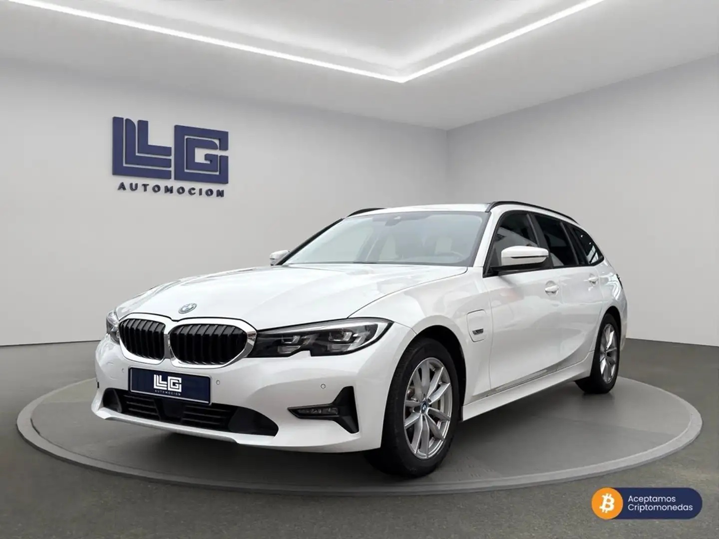 BMW 330 330e xDrive Touring Blanco - 1