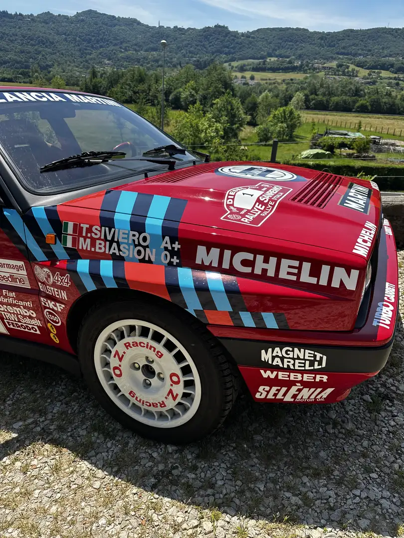 Lancia Delta 2.0 16v HF Integrale - 1