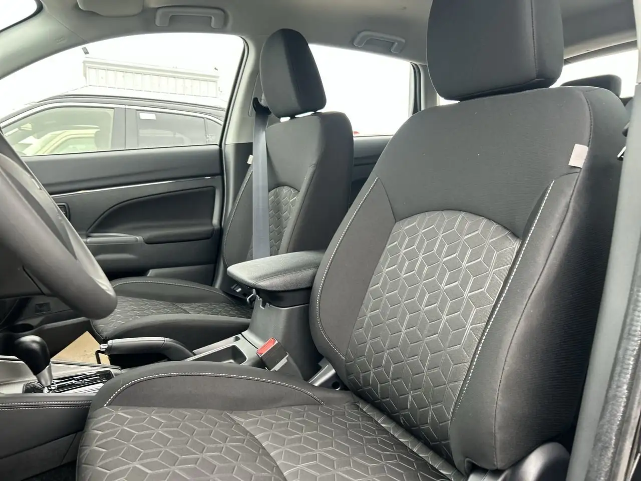 Mitsubishi RVR снимка Mitsubishi RVR