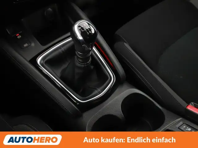 Nissan Qashqai view 25