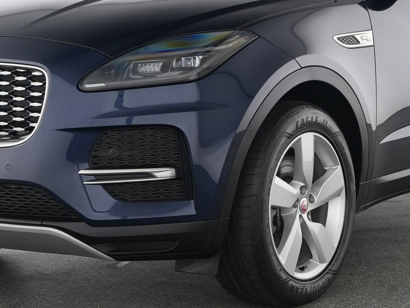 Jaguar E-Pace E-PACE D165 AWD SE — photo 9
