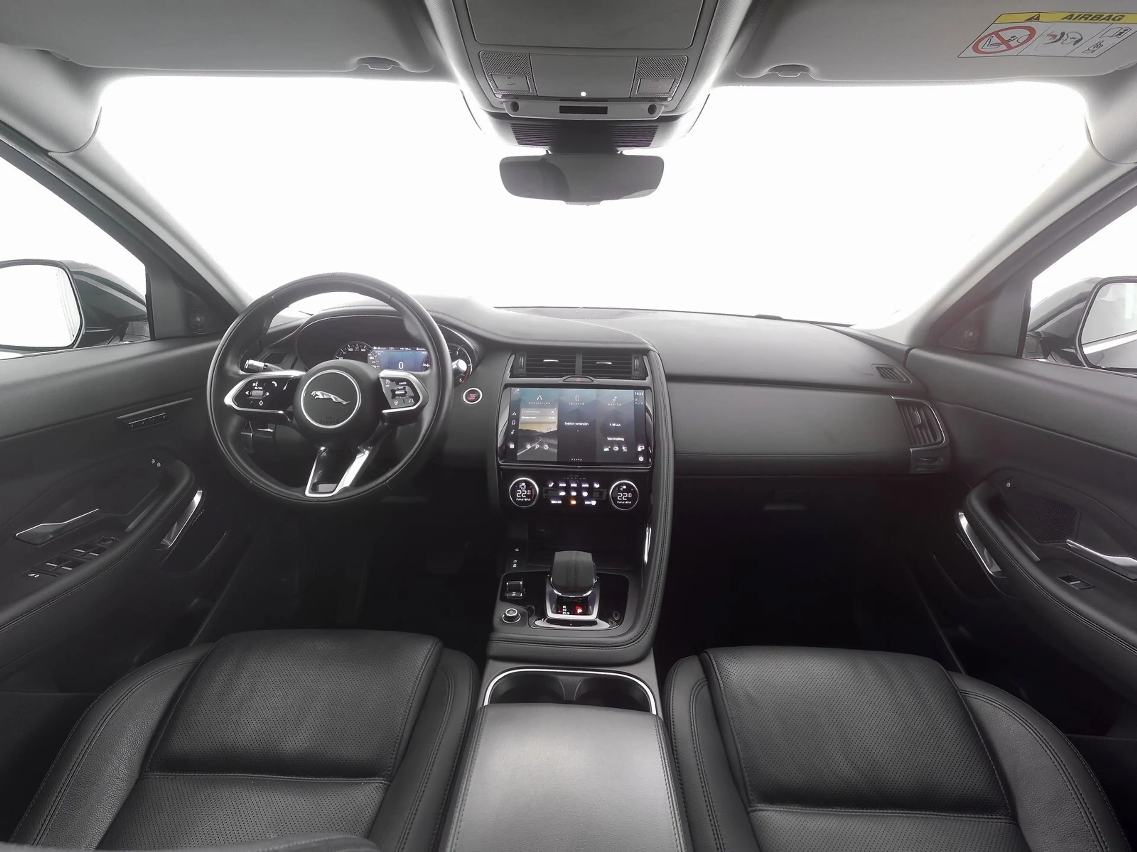 Jaguar E-Pace E-PACE D165 AWD SE — photo 3