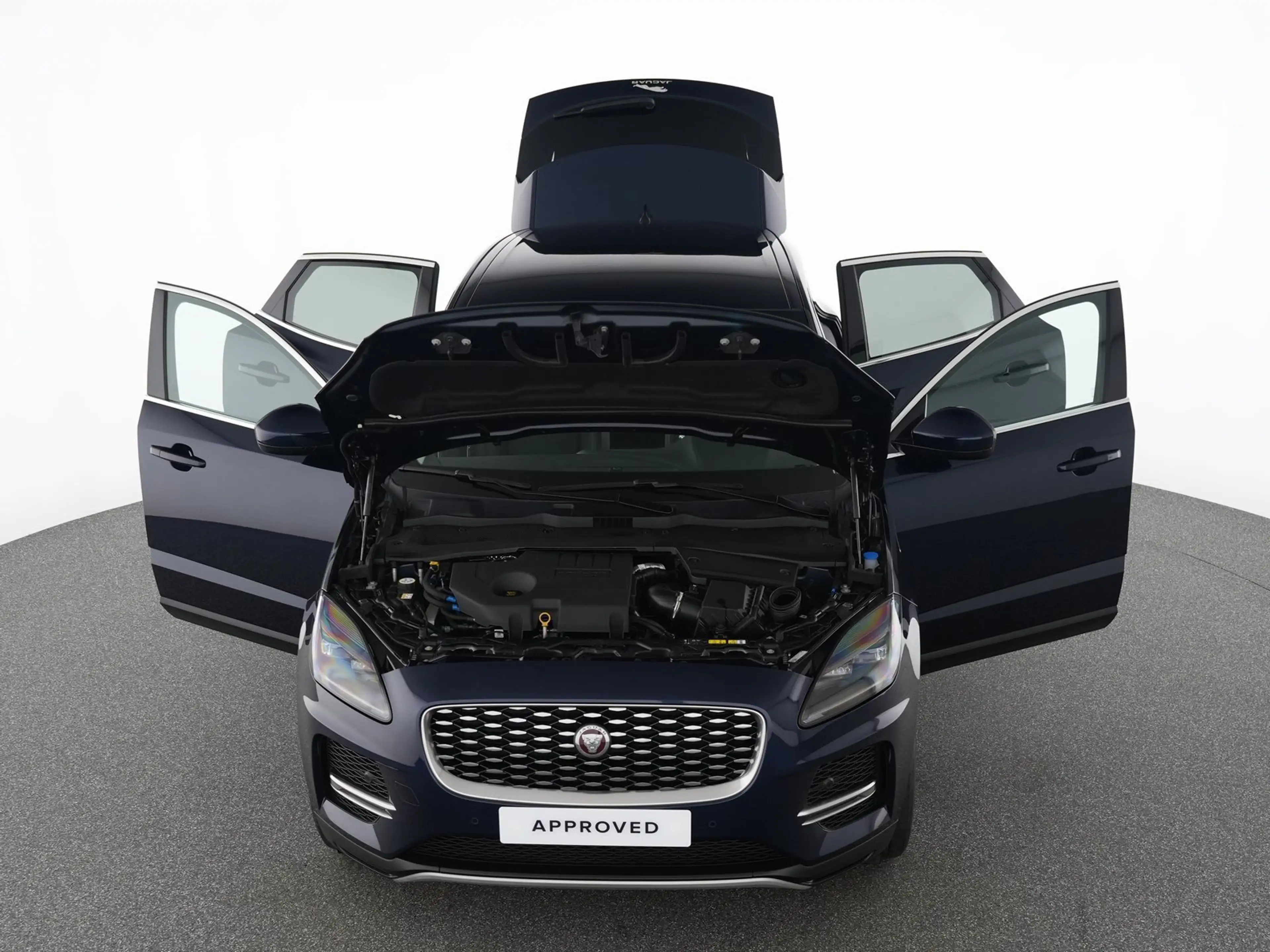 Jaguar E-Pace E-PACE D165 AWD SE — photo 13