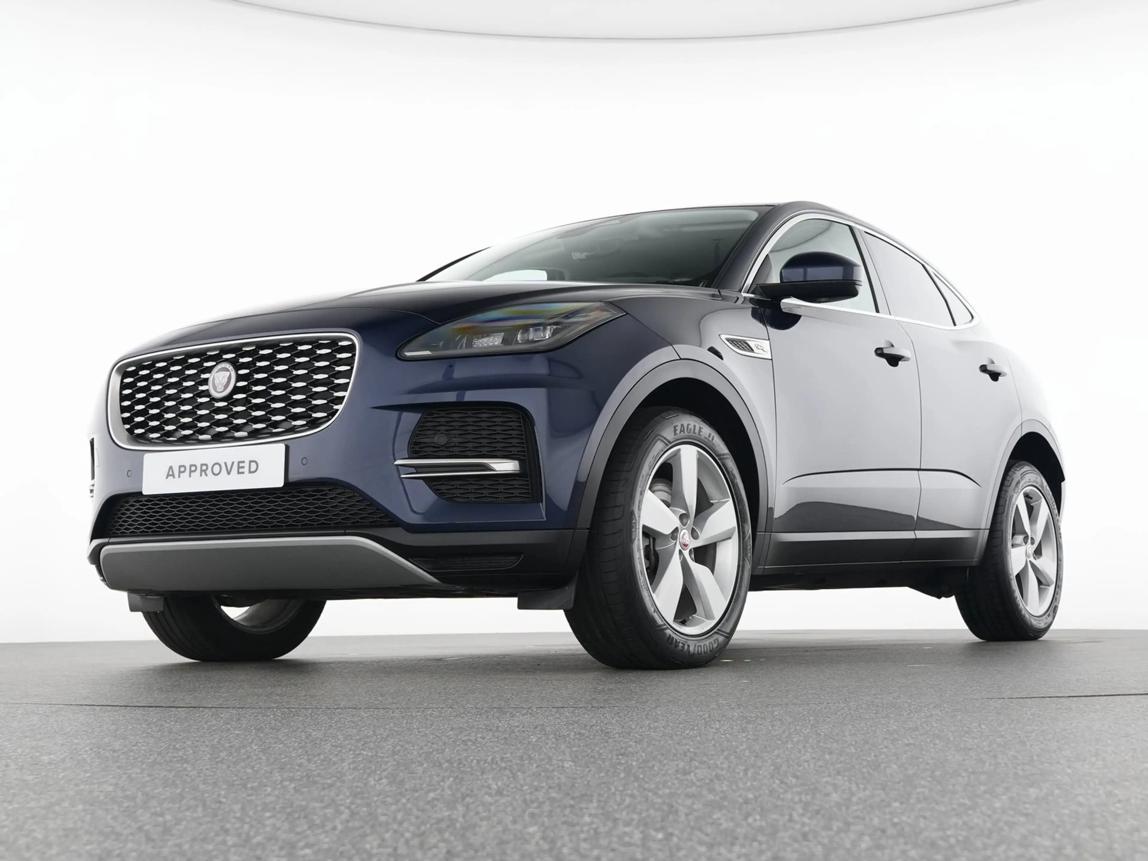 Jaguar E-Pace E-PACE D165 AWD SE — photo 7