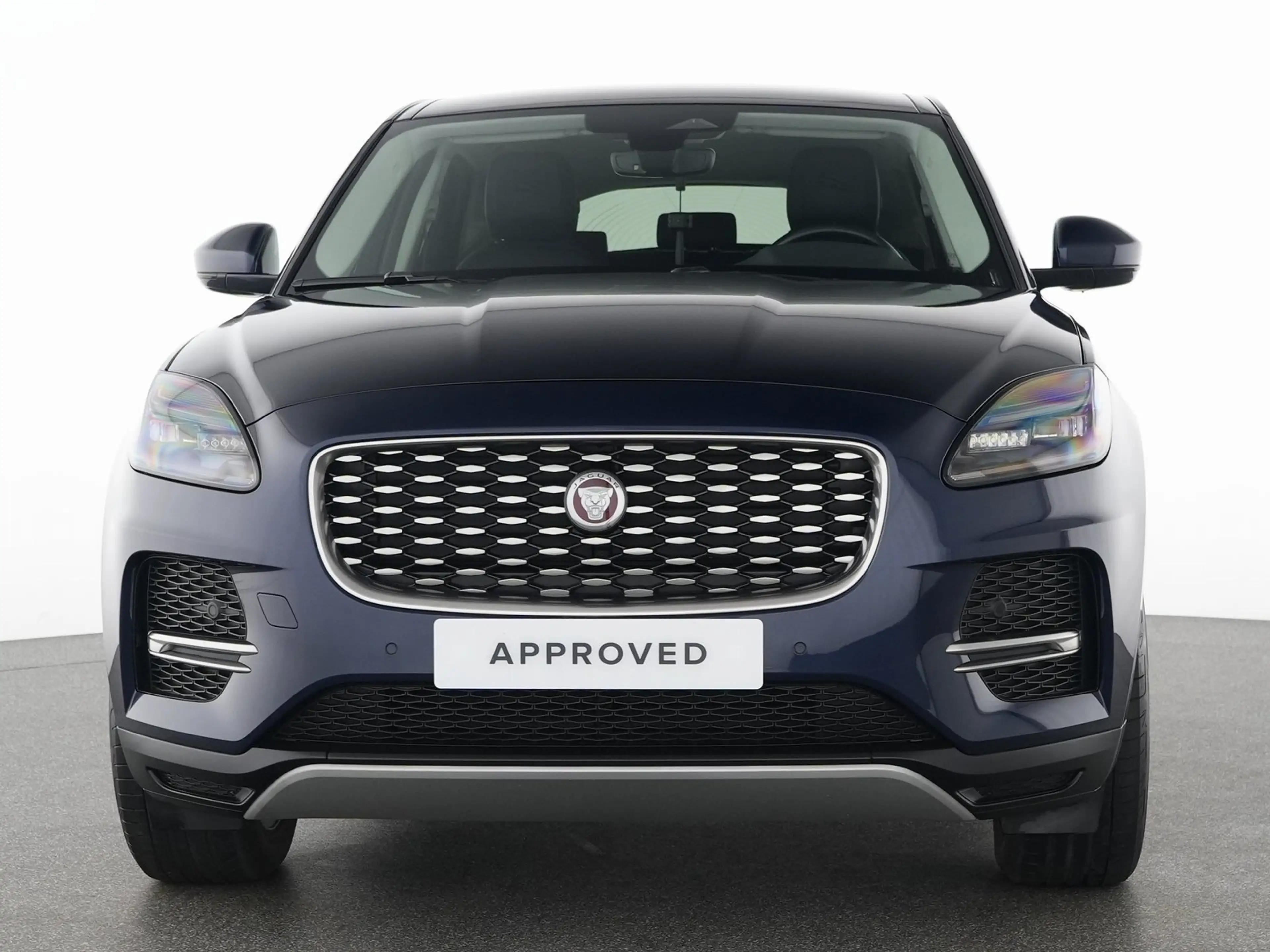 Jaguar E-Pace E-PACE D165 AWD SE — photo 15