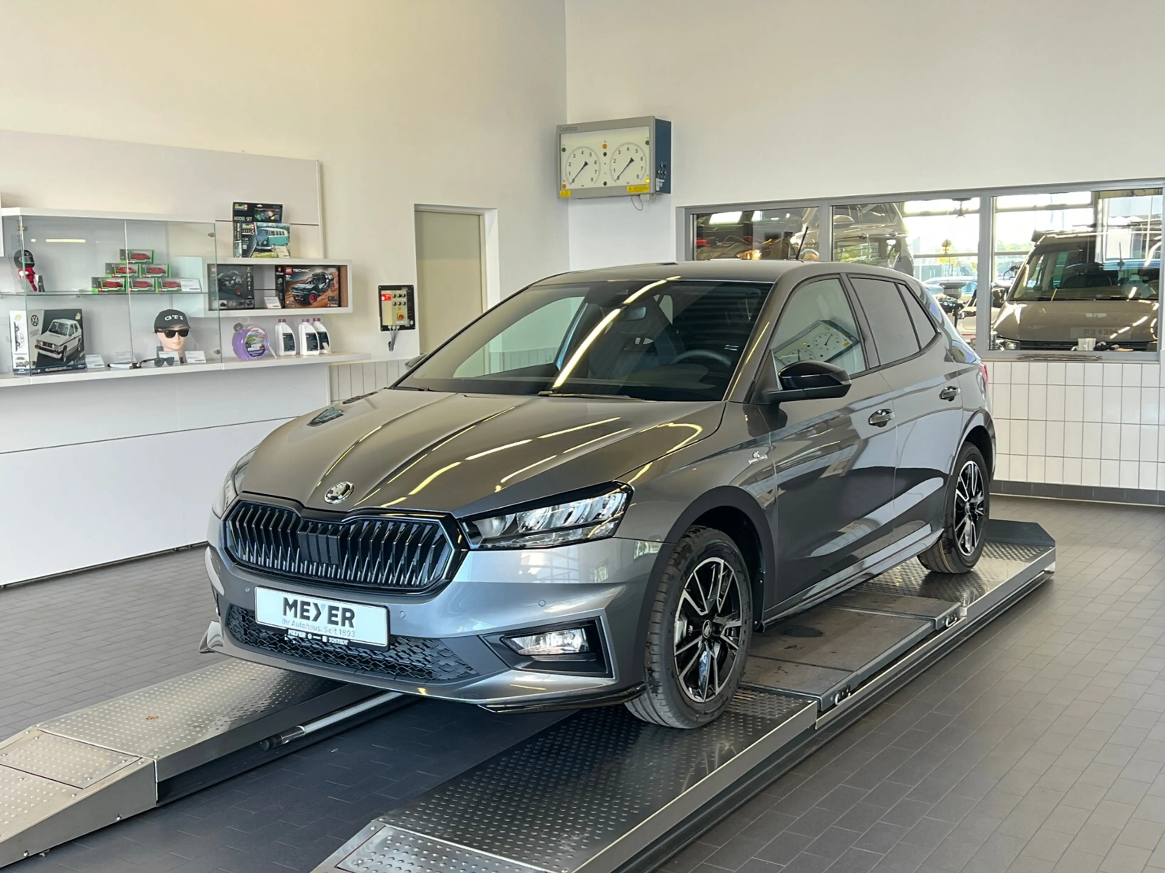 Skoda Fabia Monte Carlo 1.0 TSI DSG *LED, SmartLInk, Kamera, — photo 2