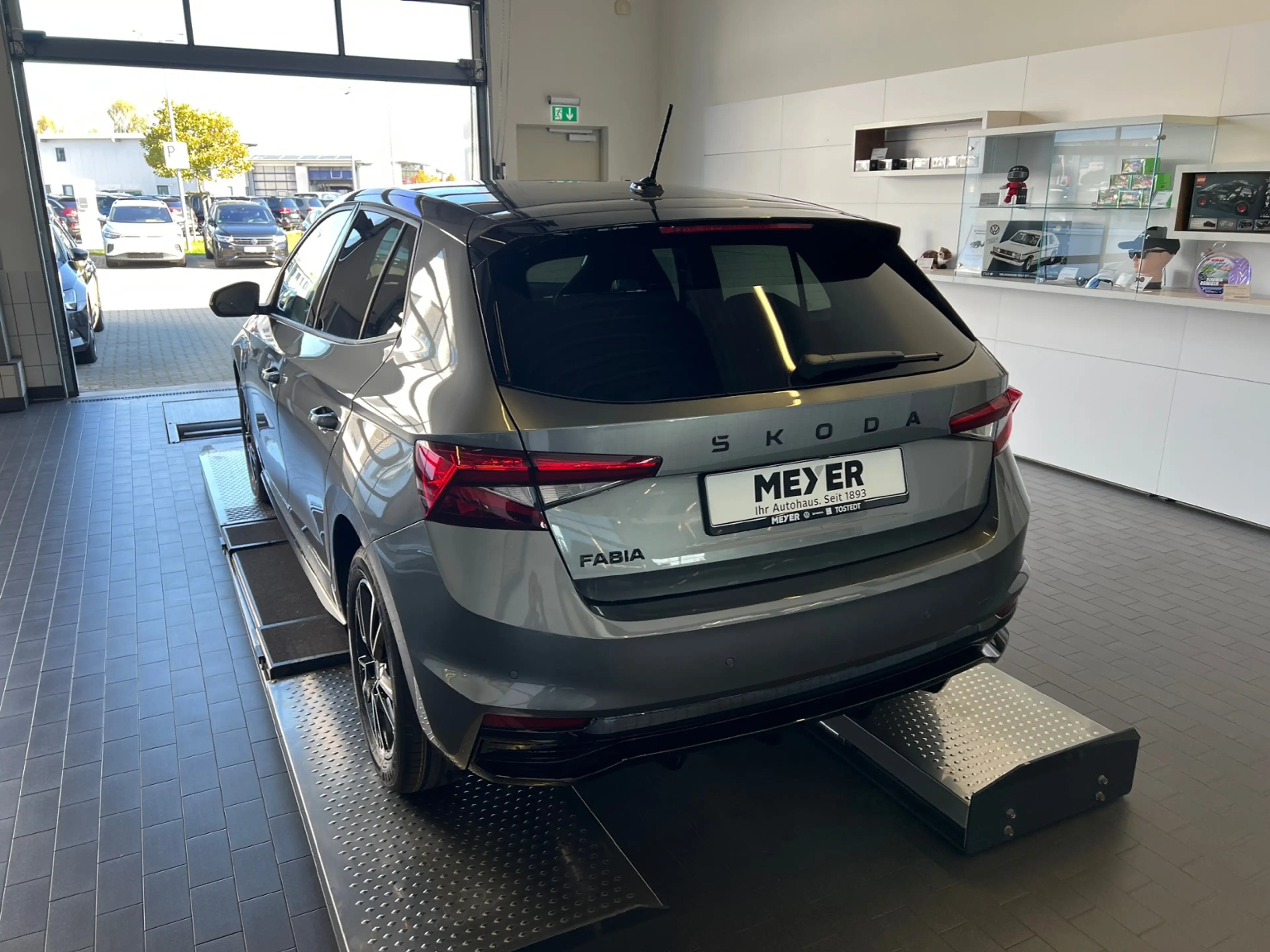 Skoda Fabia Monte Carlo 1.0 TSI DSG *LED, SmartLInk, Kamera, — photo 4