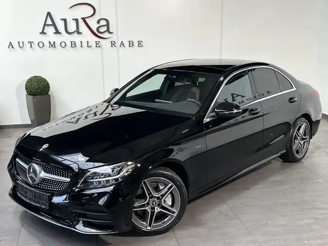 Mercedes-Benz C 300 Limousine AMG-Line NAV+LED+PANO+AHK+ACC