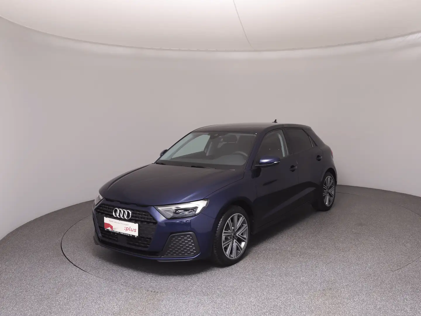 Audi A1 30 TFSI intense Синий - 1