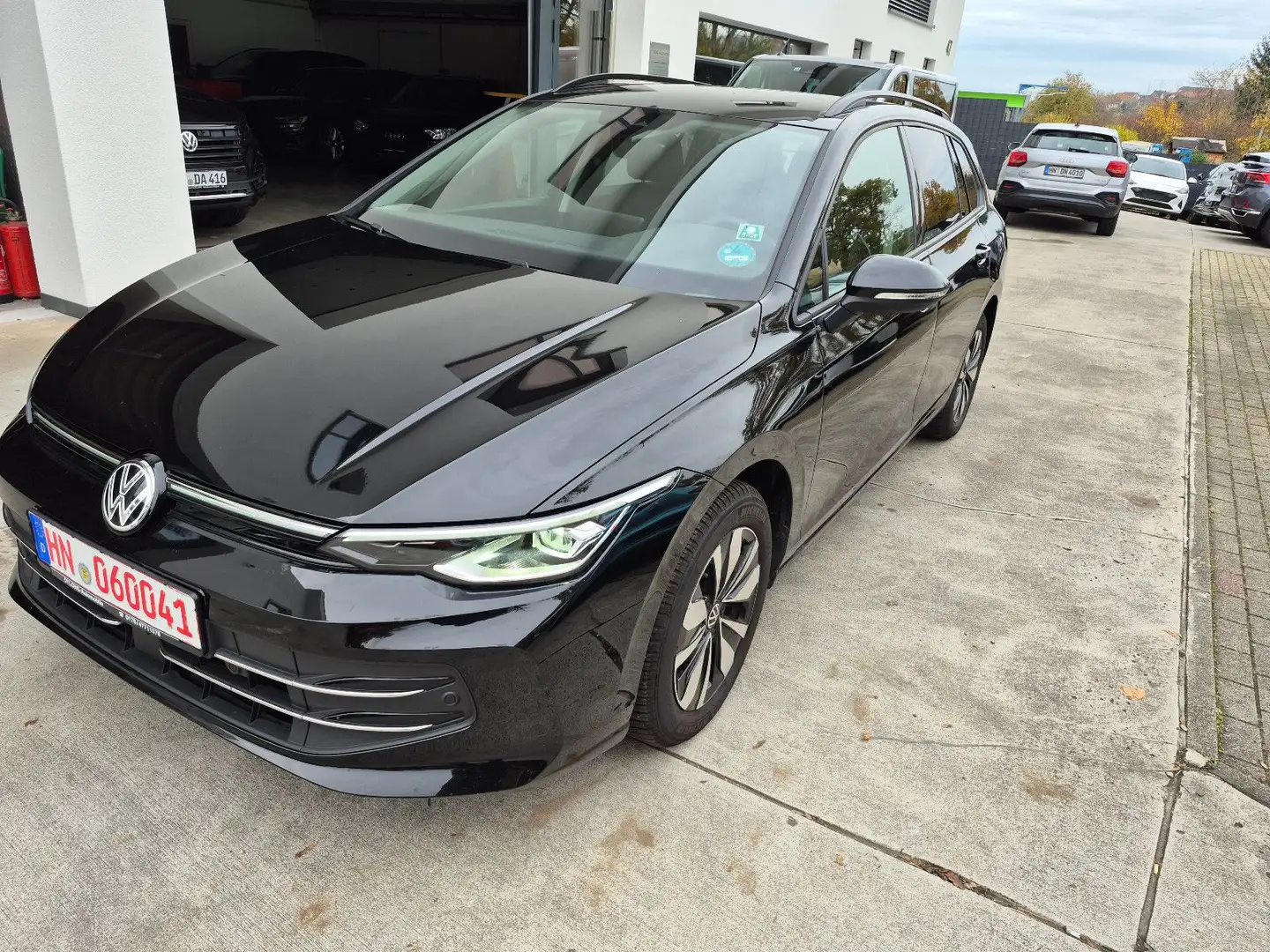 Volkswagen Golf VIII Variant 1.5 TSI 150 Goal Neues Modell Schwarz - 1