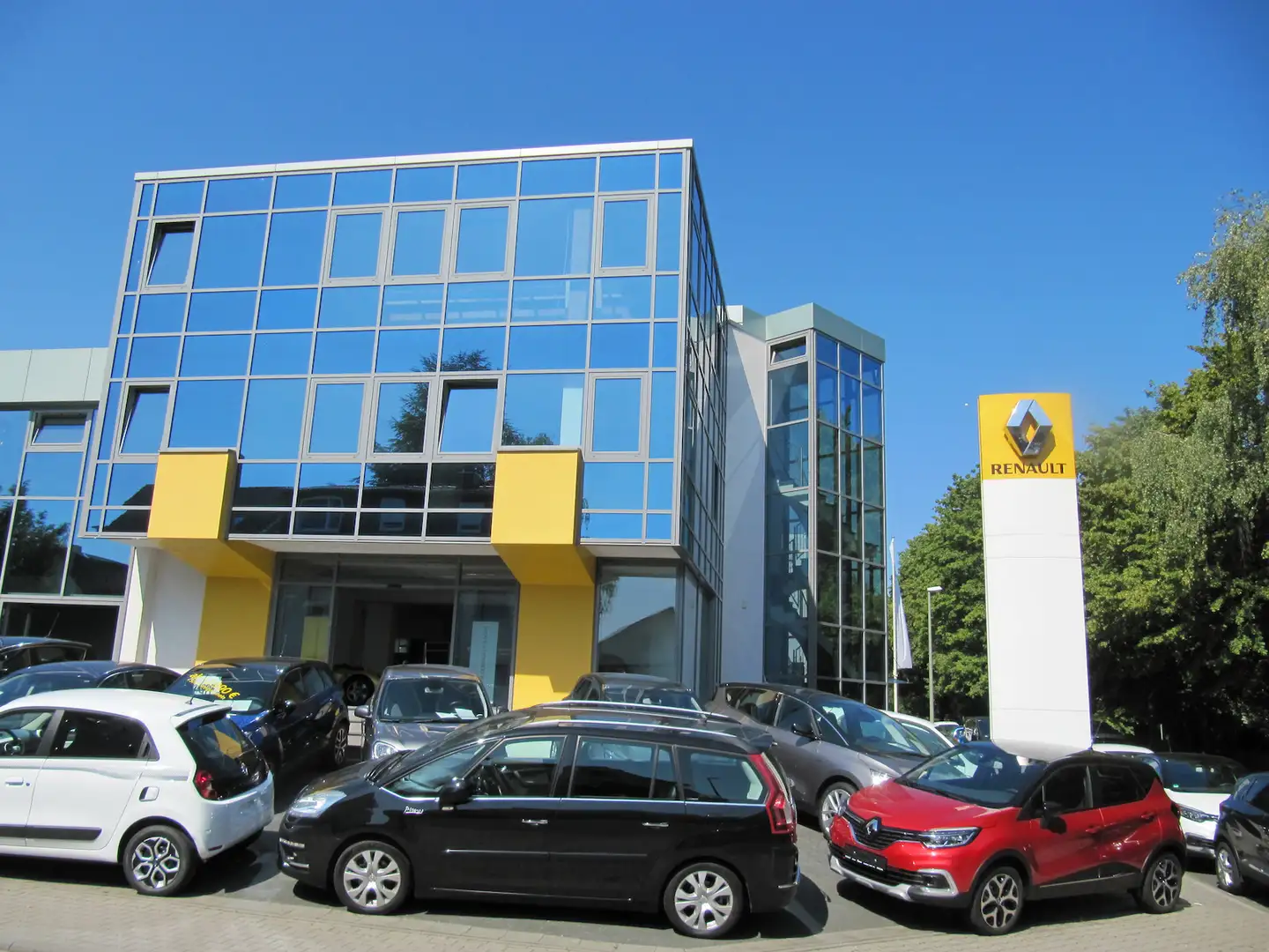 Renault Twingo Equilibre Touchscreen, PDC, Klimaautom. Grau - 2