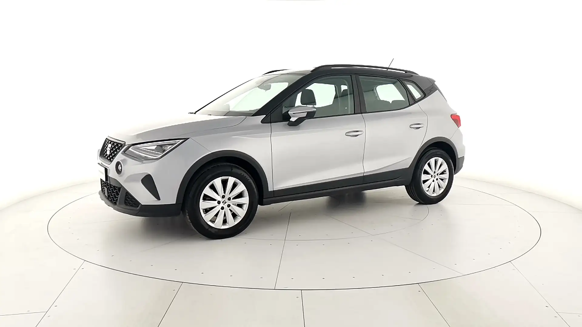 SEAT Arona 1.0 TGI Style Grigio - 2