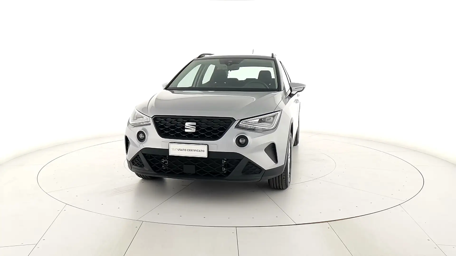 SEAT Arona 1.0 TGI Style Grigio - 1