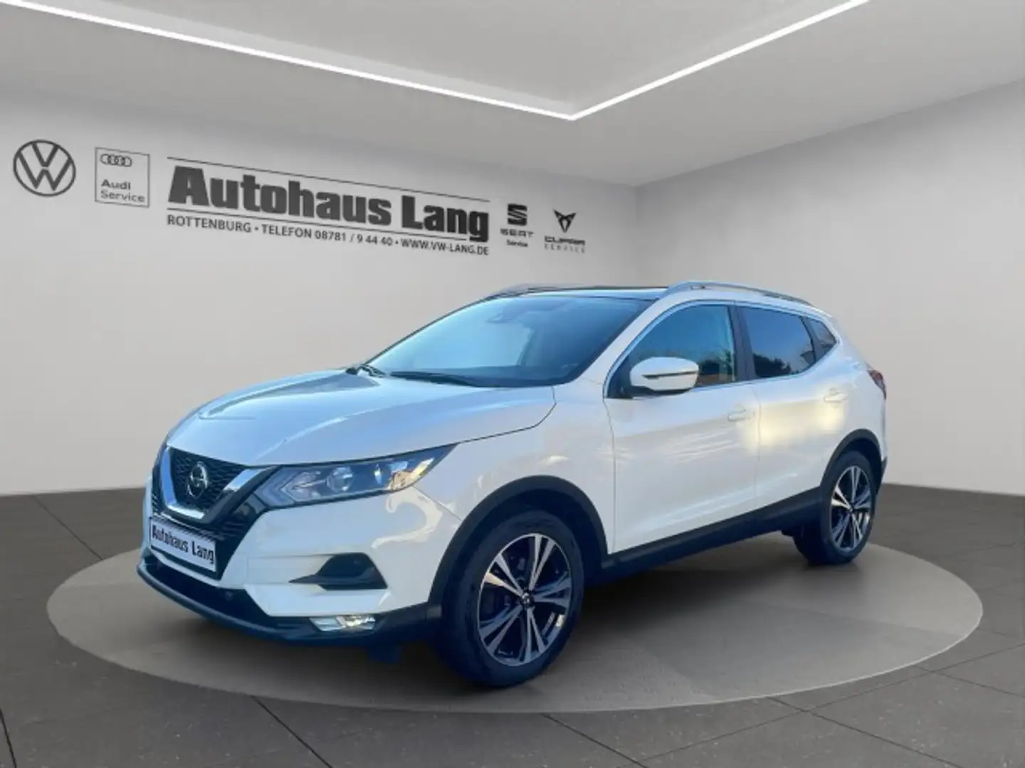 Nissan Qashqai 1.3 DCT DIG-T N-Way Pano Sitzh Klima Navi Weiß - 2