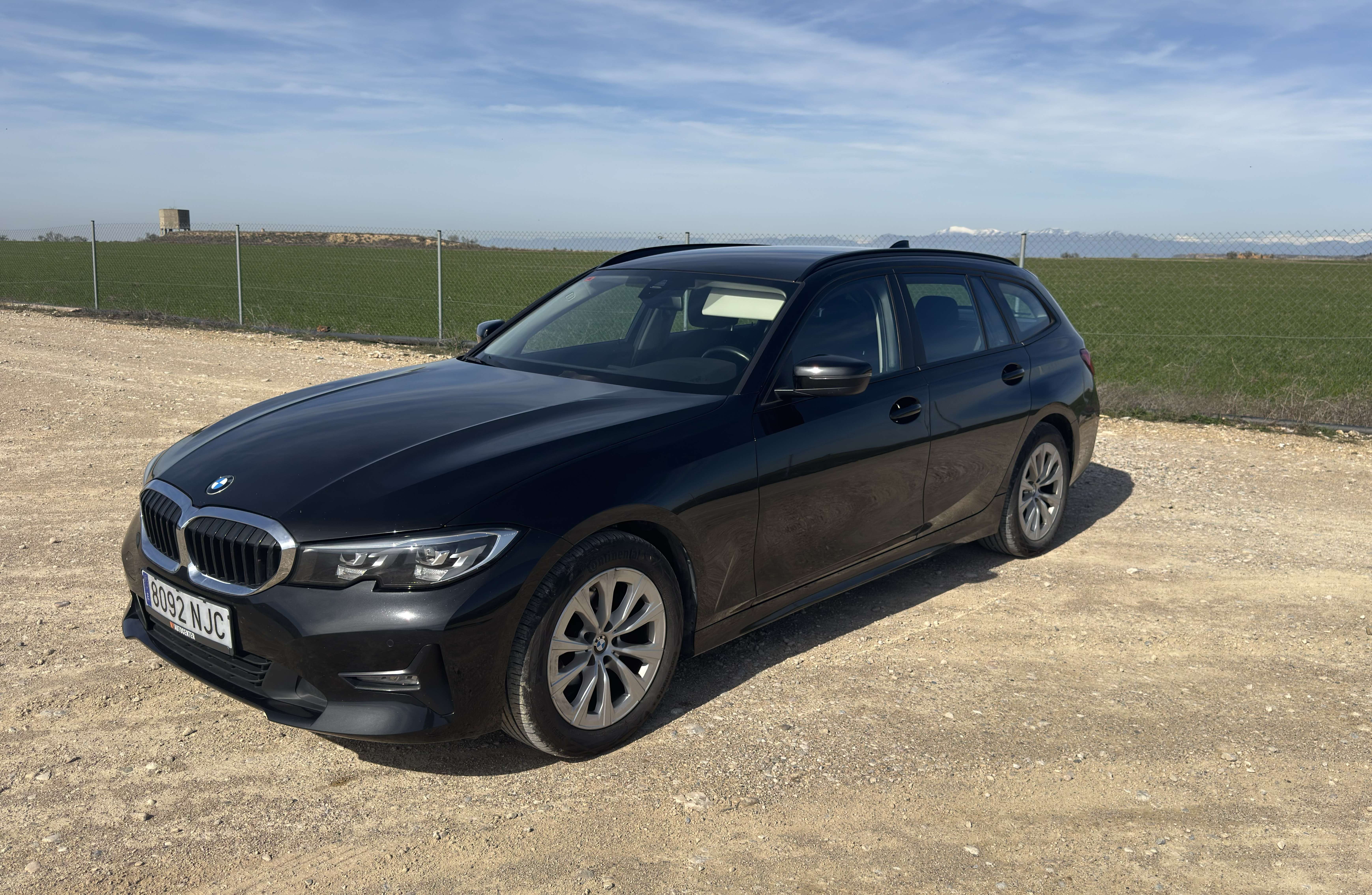 BMW 318 318d Touring Aut. - foto 1