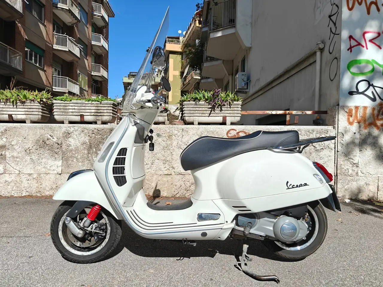 Vespa GTS 300