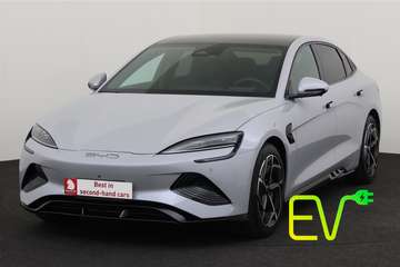 EXCELLENCE AWD 82.5 kWh + CARPLAY + LEDER + CAMERA